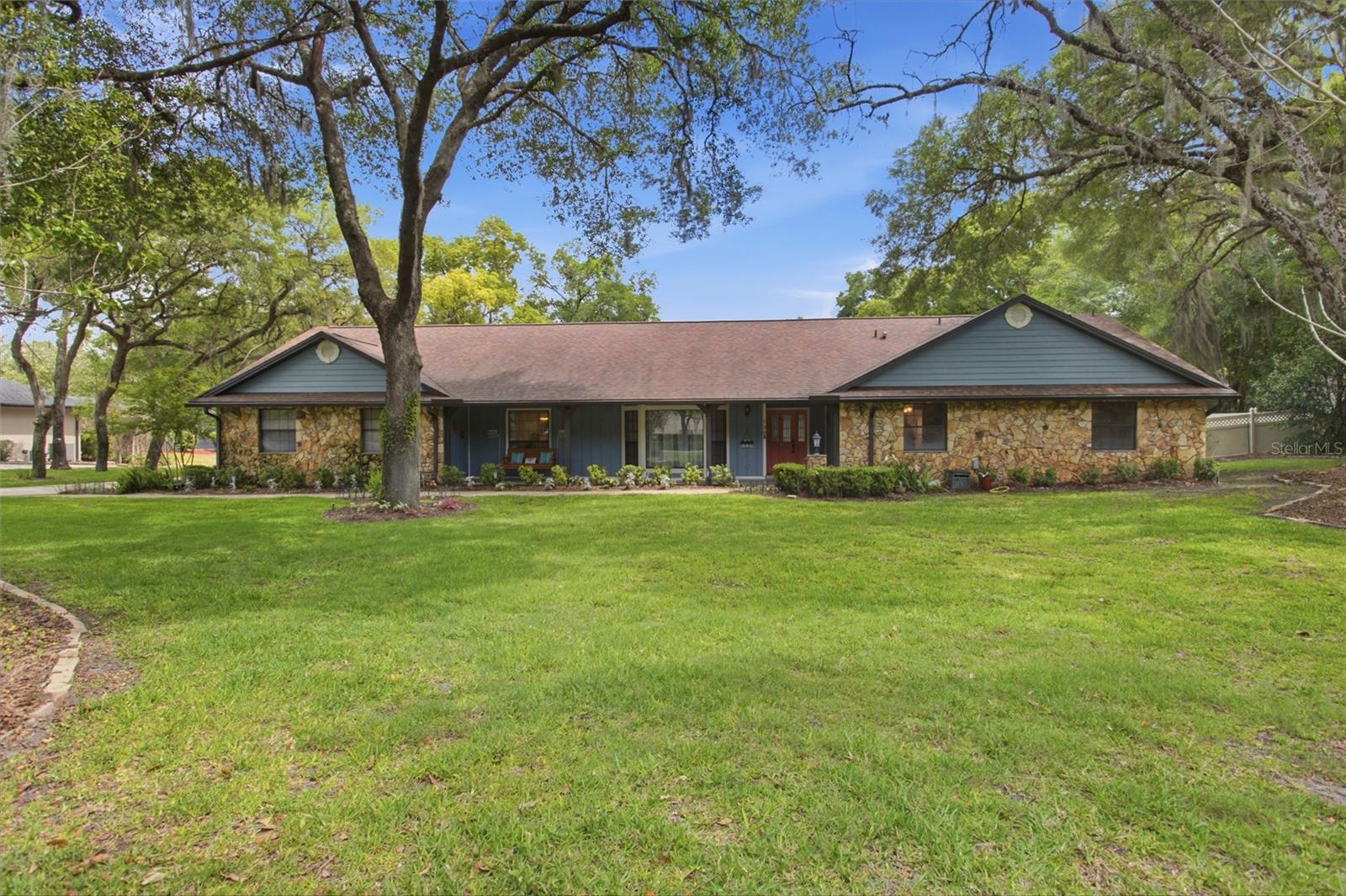 128 GREENTREE, LAKE MARY FL 32746 — MLS #MFRV4948722 | 4 Bed 3 Bath Home
