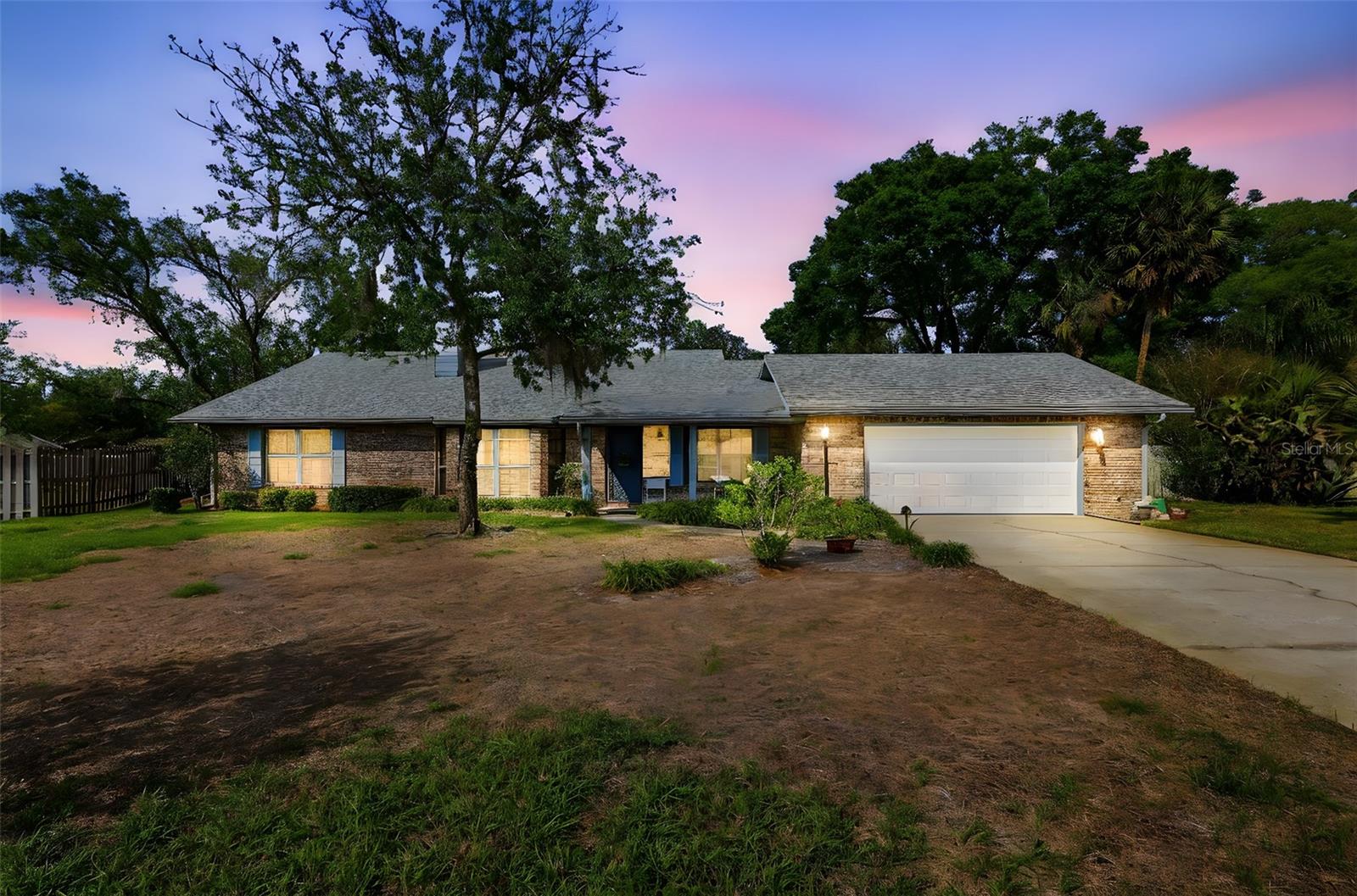 831 FREEMANS FARM, DELAND FL 32720 — MLS #MFRV4948111 | 2 Bed 2 Bath Home