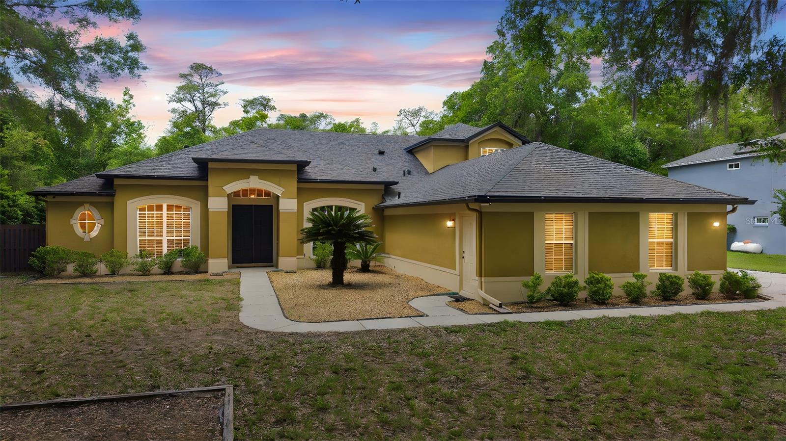 386 CHINAHILL, APOPKA FL 32712 — MLS #MFRO6395353 | 4 Bed 3 Bath Home