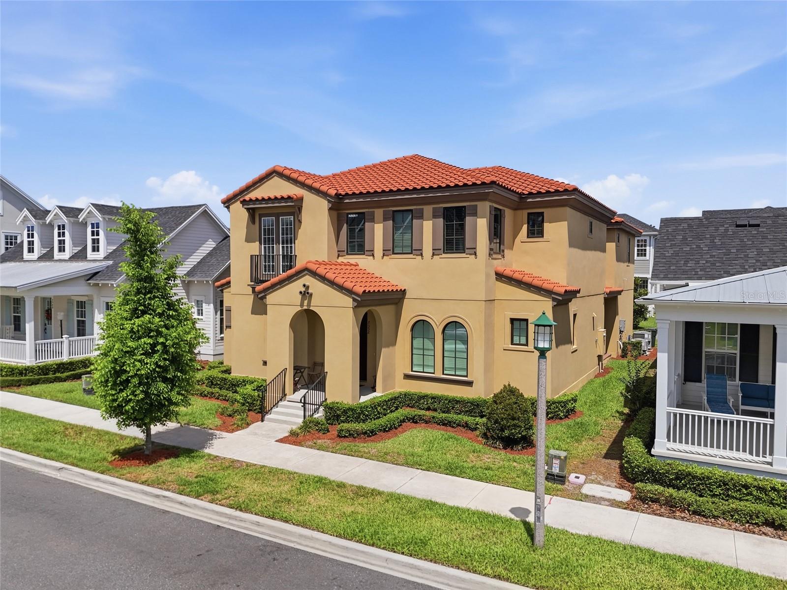 7552 ESTUARY LAKE, KISSIMMEE FL 34747 — MLS #MFRO6407514 | 6 Bed 4 Bath Home