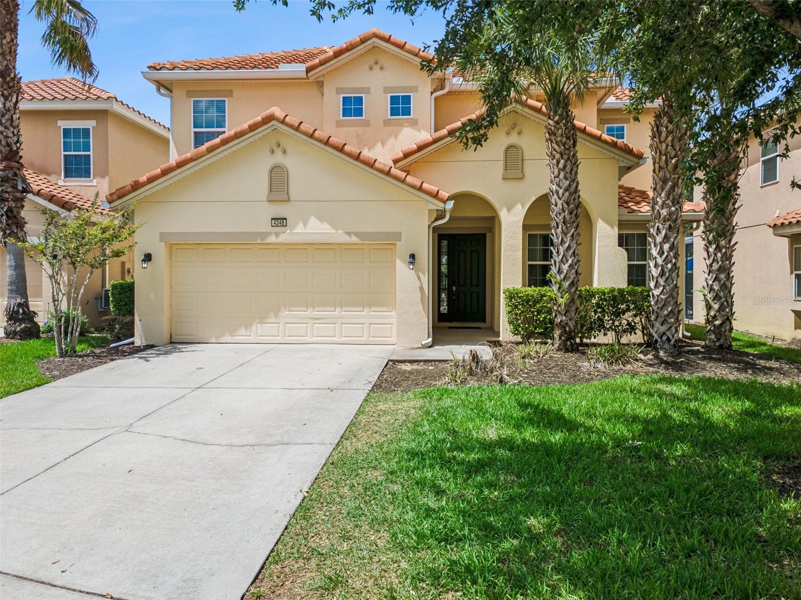 4348 ACORN, DAVENPORT FL 33837 — MLS #MFRS5149133 | 6 Bed 5 Bath Home