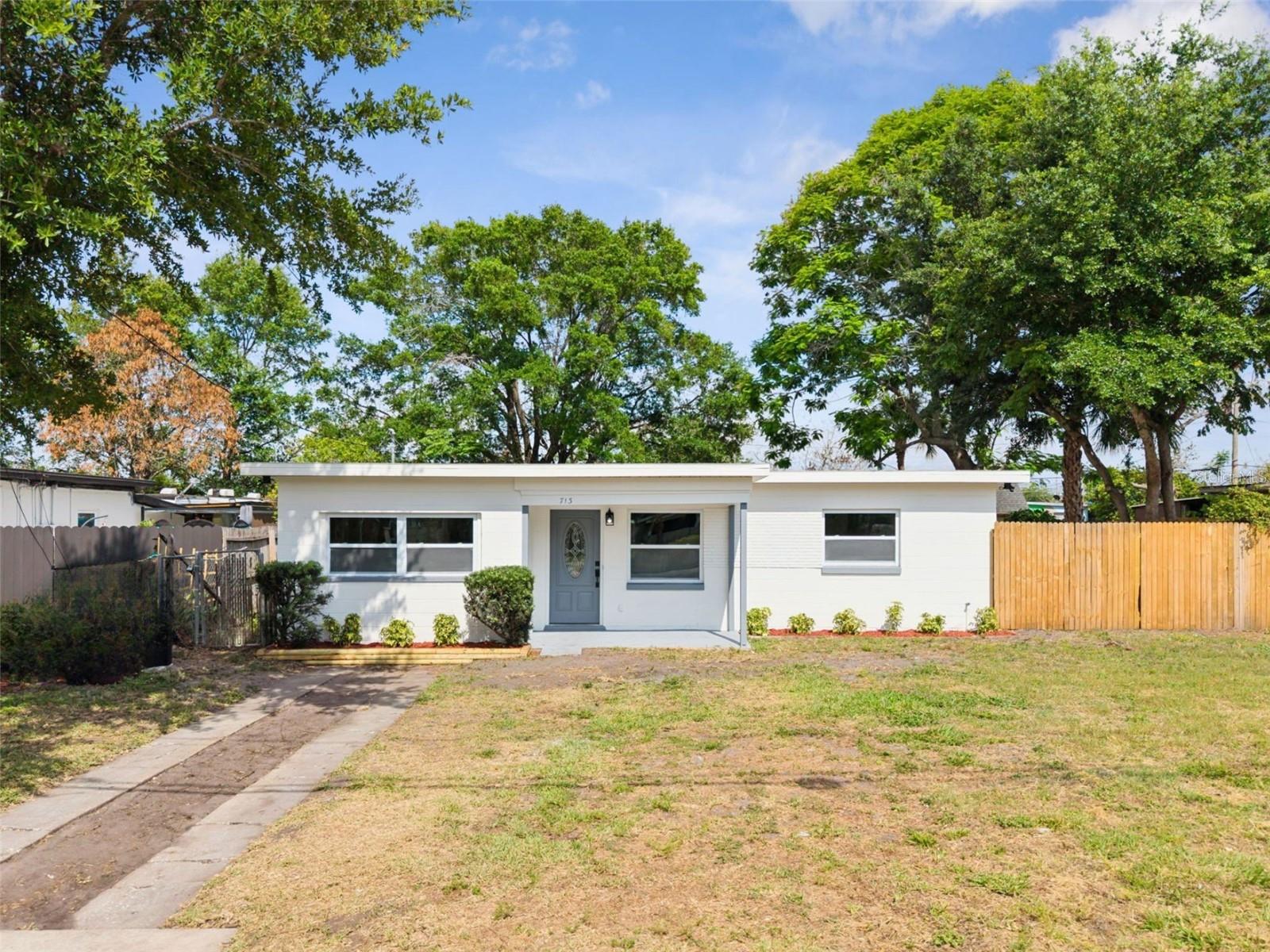 713 THALIA, ORLANDO FL 32807 — MLS #MFRO6402803 | 3 Bed 2 Bath Home