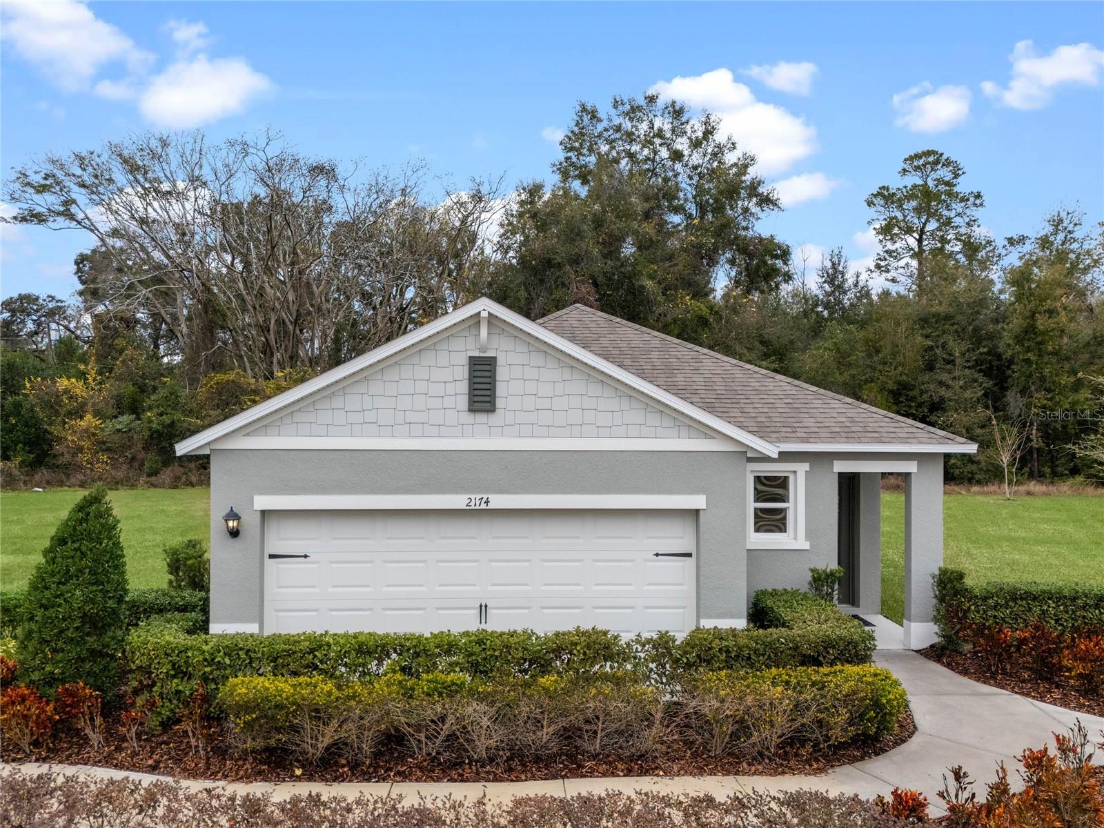 2315 ASHWOOD BLUFF, OCOEE FL 34761 — MLS #MFRO6367769 | 3 Bed 2 Bath Home