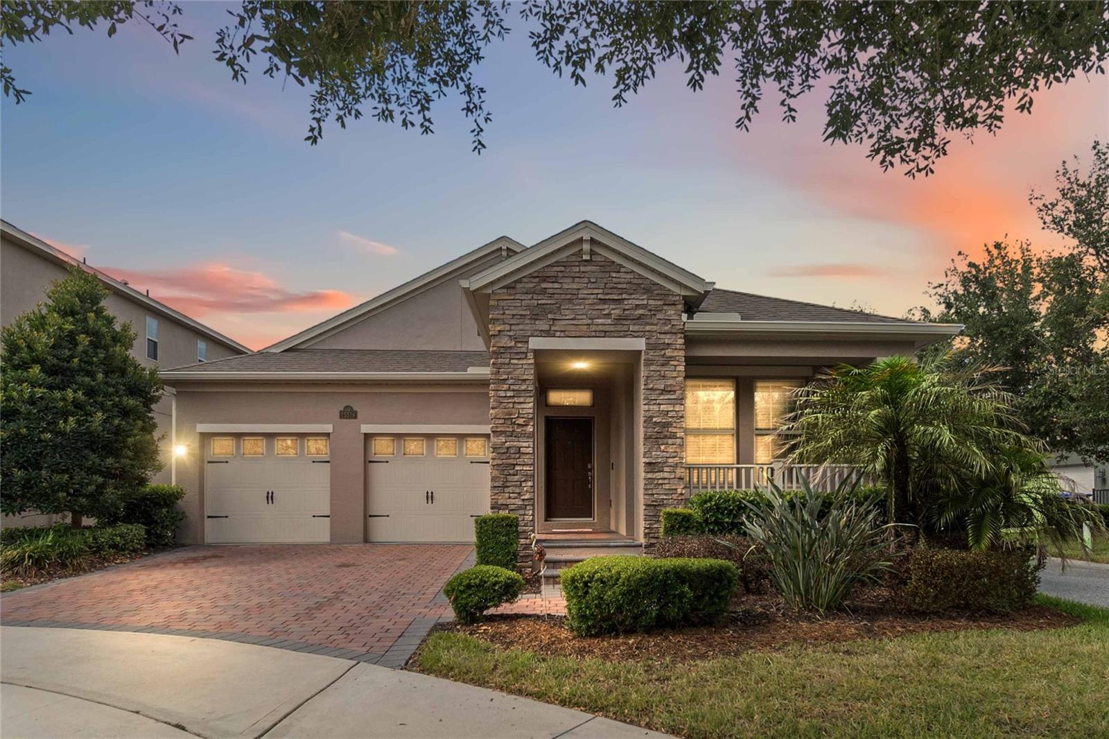 15518 FOUNTAIN COVE, WINTER GARDEN FL 34787 — MLS #MFRO6407942 | 3 Bed 3 Bath Home