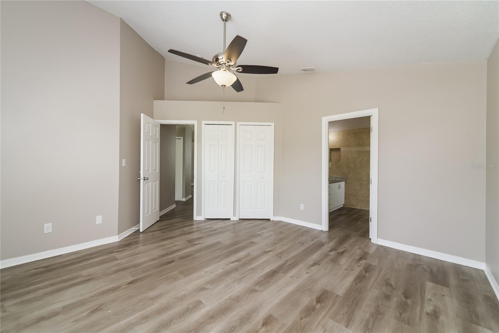 1003 DORKING — photo 12