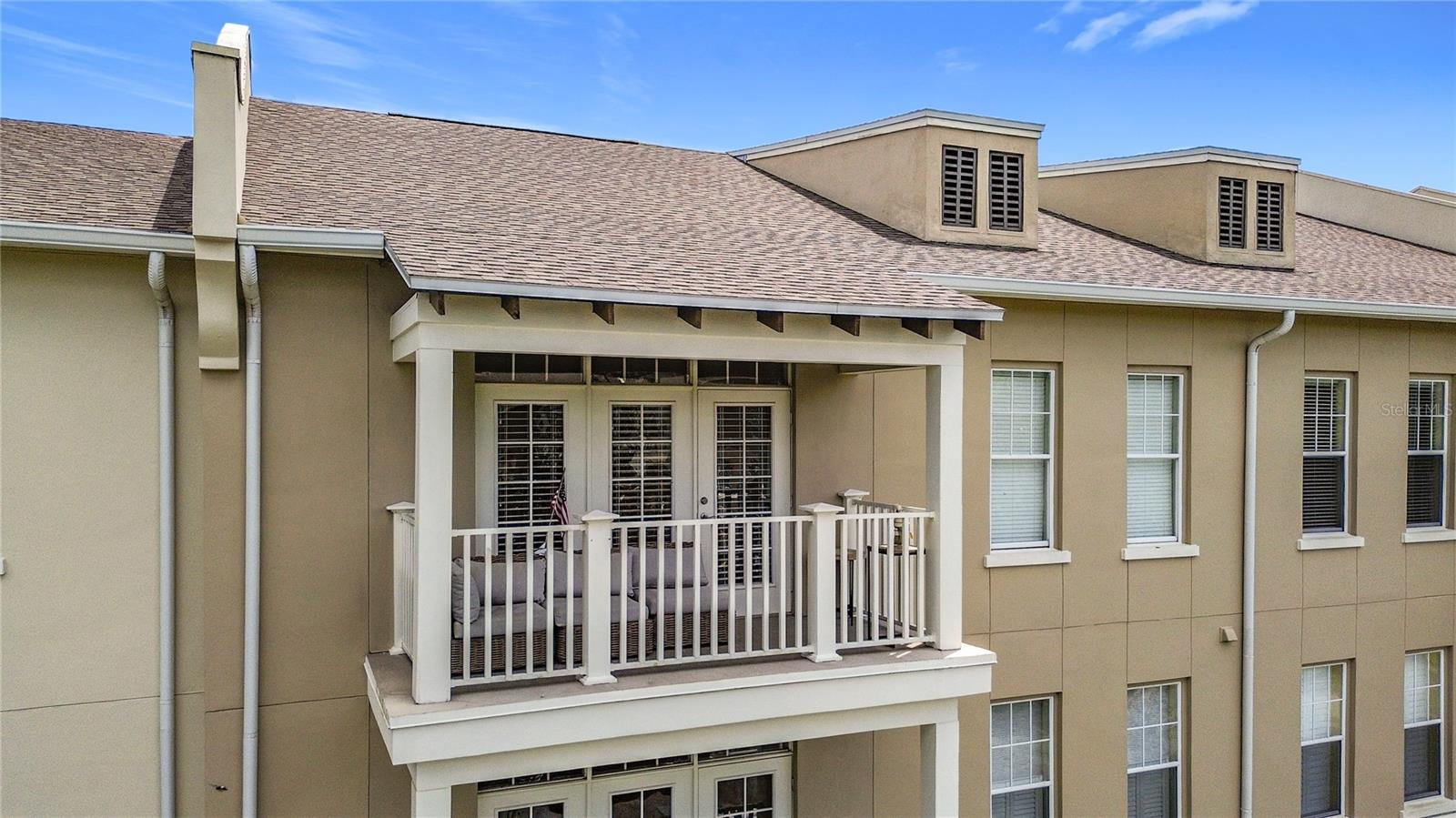 1231 WRIGHT CIR 308 — photo 2