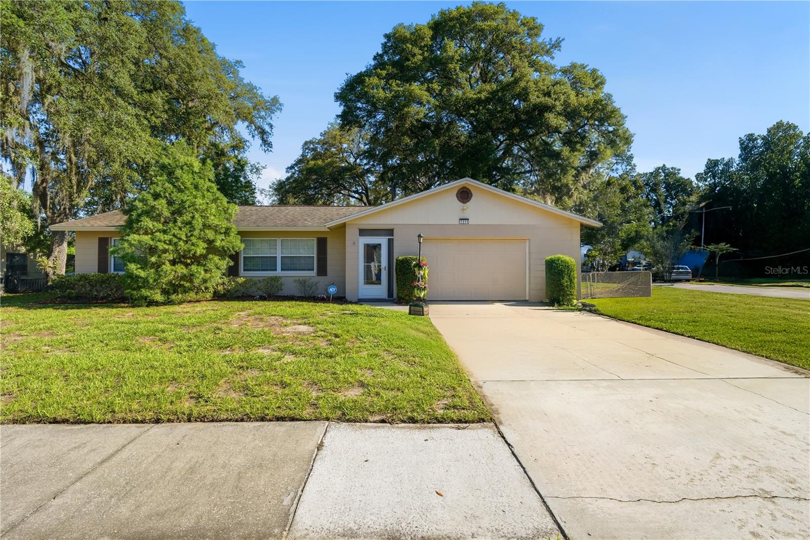 1111 HELEN, DELAND FL 32720 — MLS #MFRV4949154 | 3 Bed 2 Bath Home