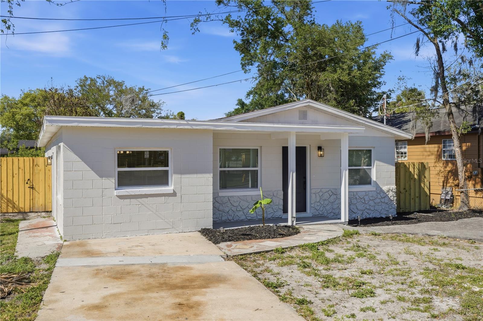 1304 16TH, SANFORD FL 32771 — MLS #MFRO6400065 | 3 Bed 2 Bath Home