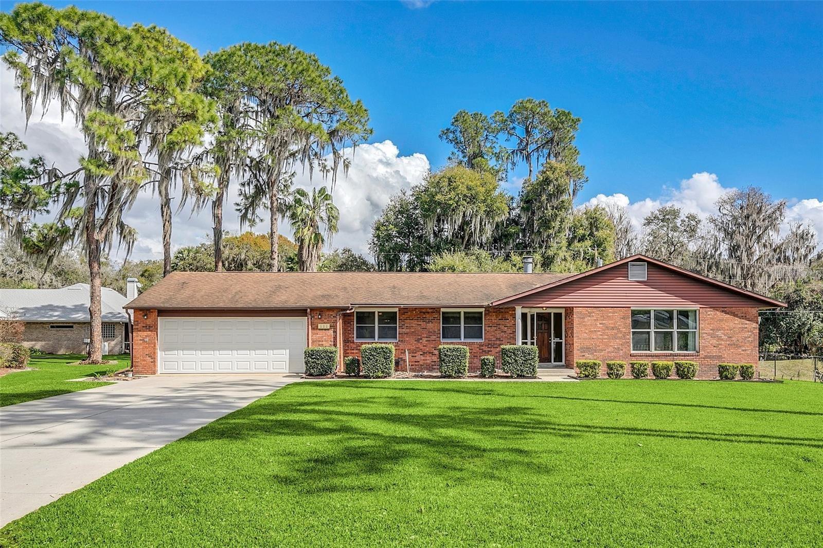 111 CARDINAL, EUSTIS FL 32726 — MLS #MFRG5109605 | 4 Bed 4 Bath Home