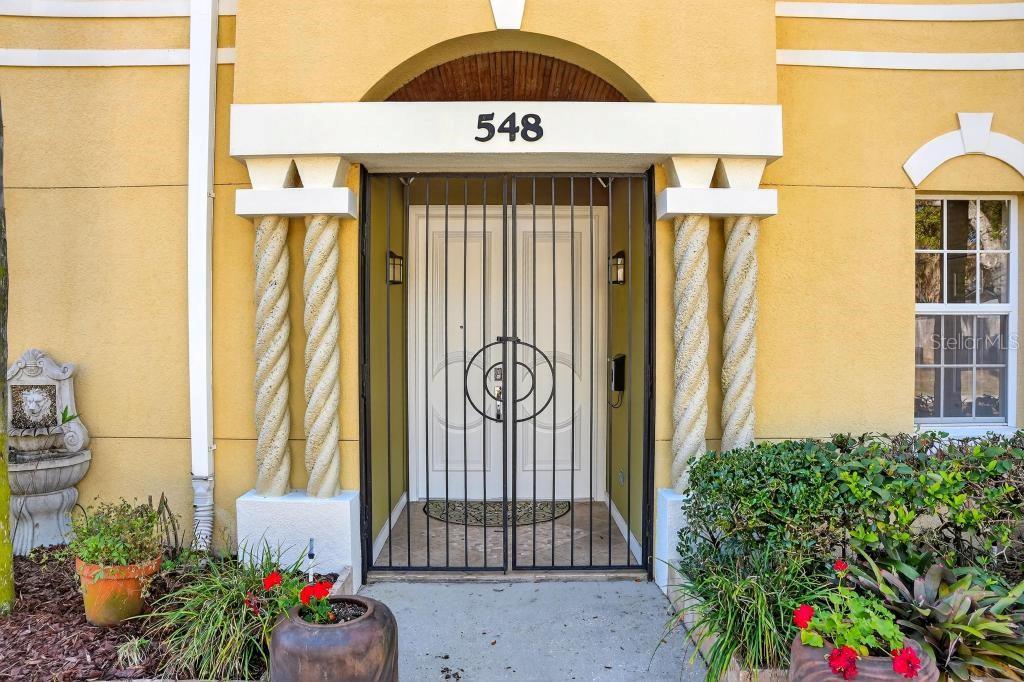 548 HYER 1 — photo 2