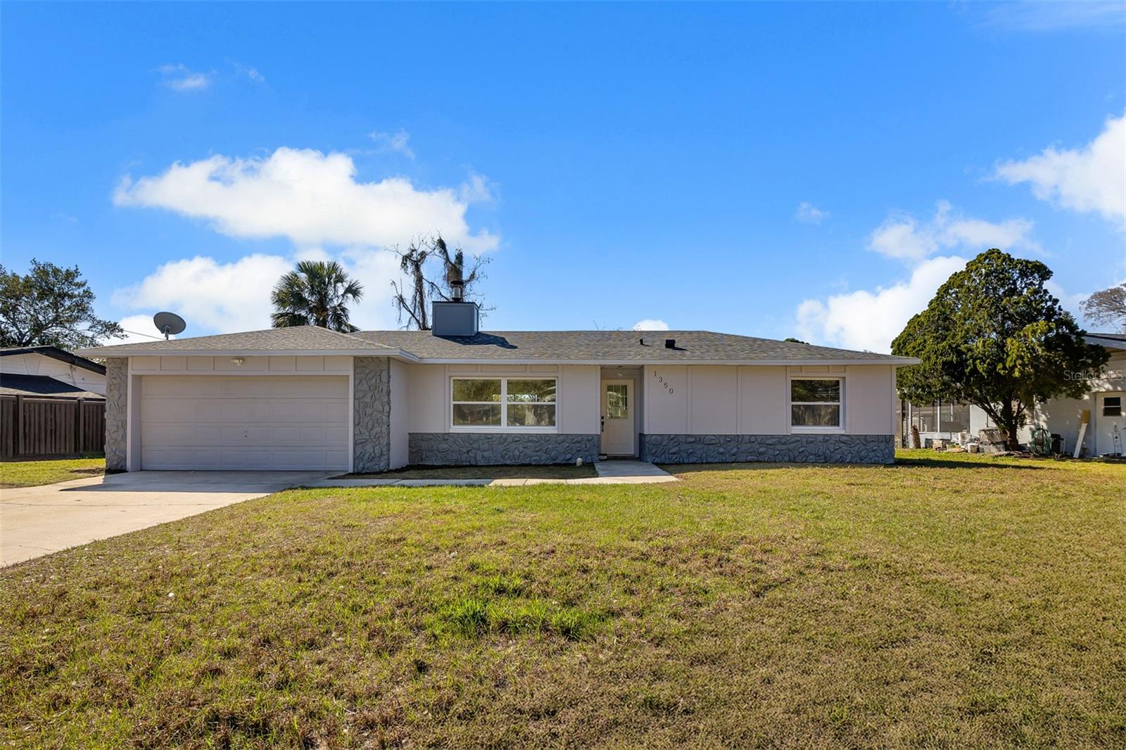 1350 LAKE ASHER, APOPKA FL 32703 — MLS #MFRO6386028 | 3 Bed 2 Bath Home