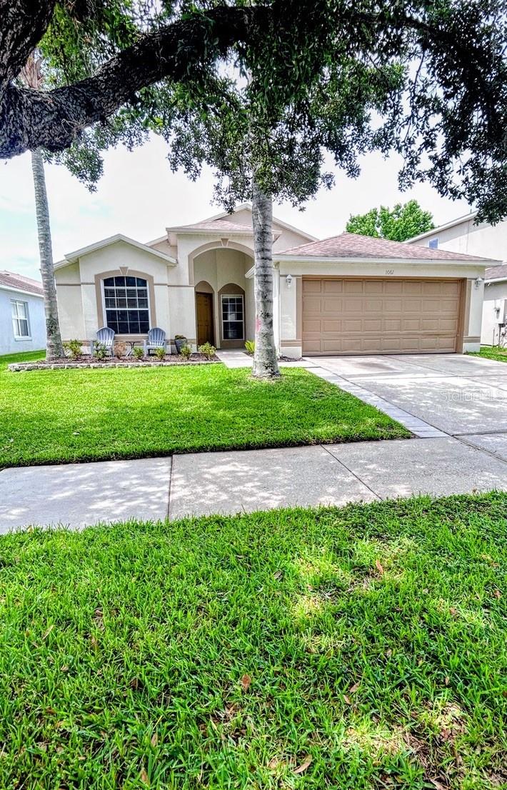 1061 PORTMOOR, WINTER GARDEN FL 34787 — MLS #MFRG5113349 | 4 Bed 2 Bath Home