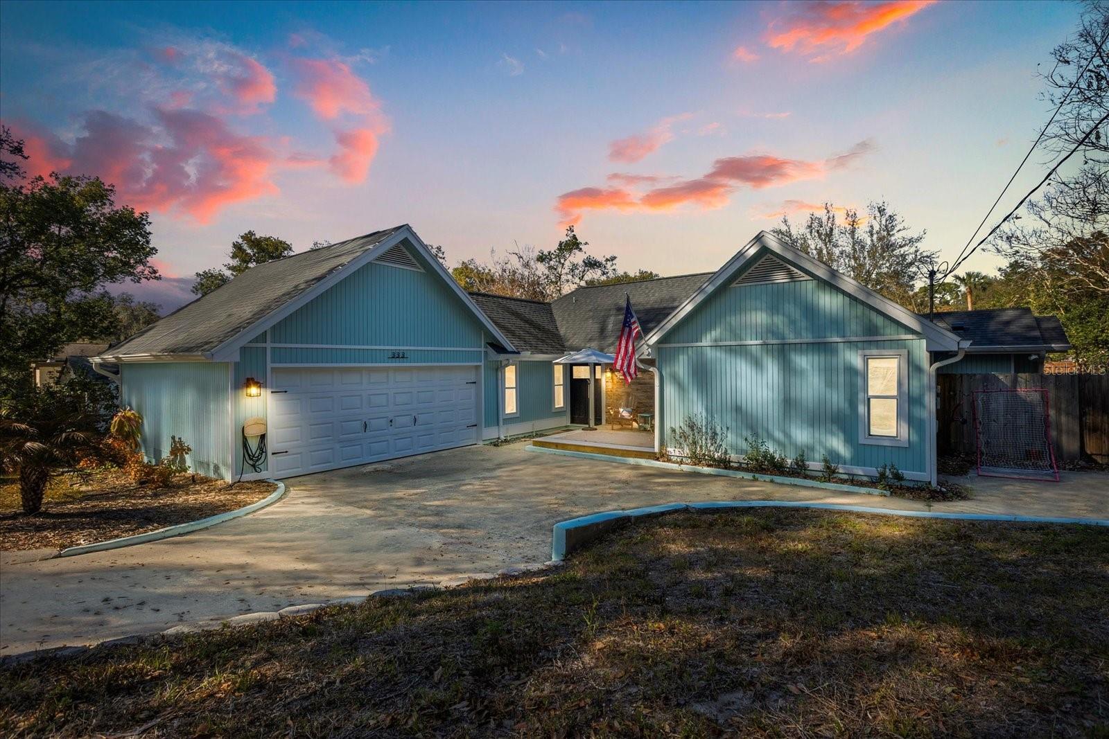 333 FOREST, MOUNT DORA FL 32757 — MLS #MFRO6380919 | 3 Bed 2 Bath Home