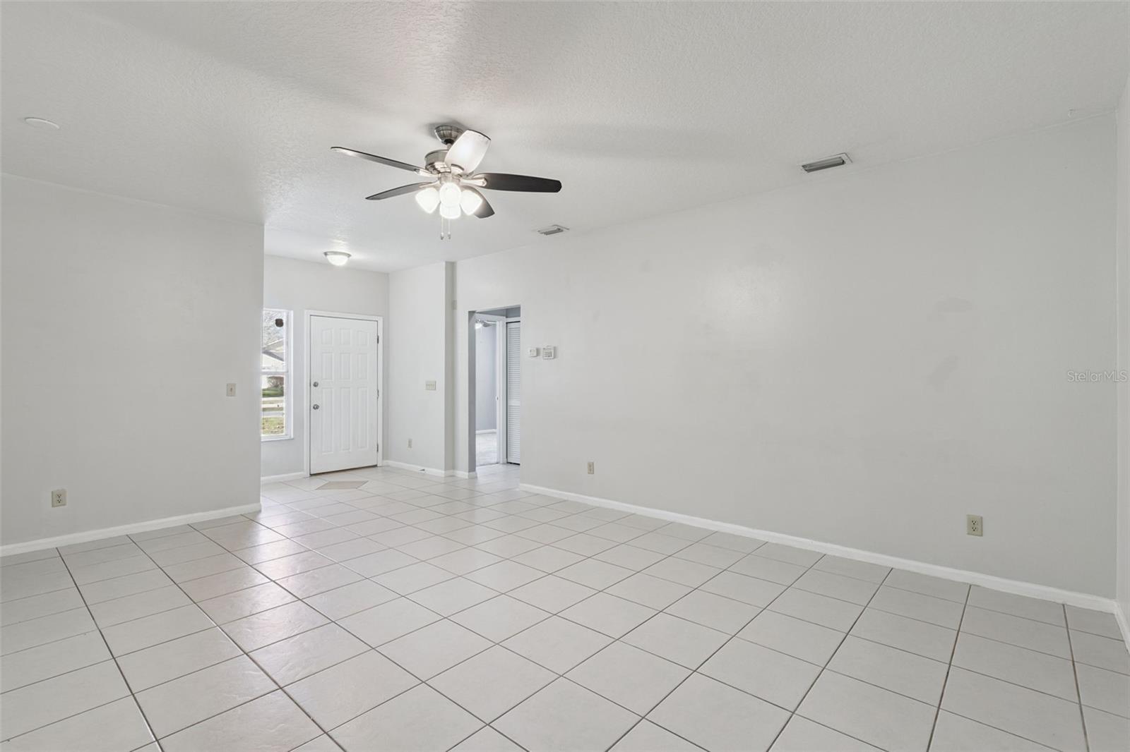 3861 BENTFORD — photo 2