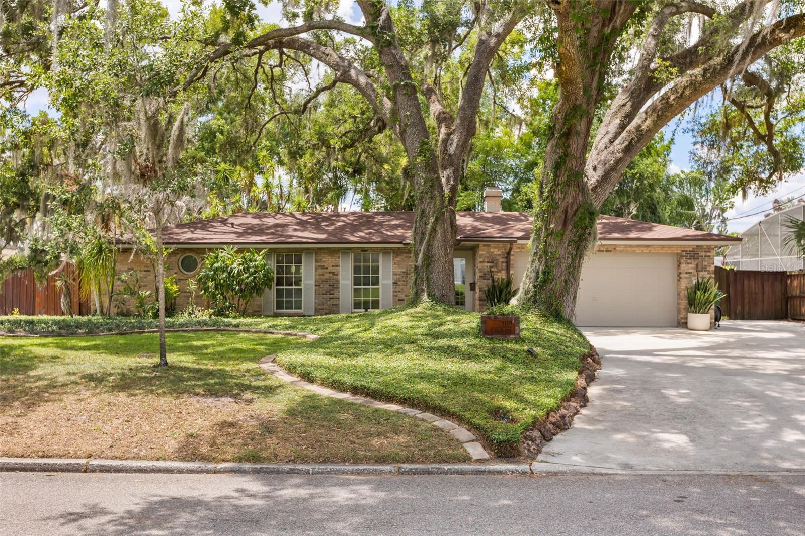 109 KYLE, MAITLAND FL 32751 — MLS #MFRO6410033 | 4 Bed 2 Bath Home