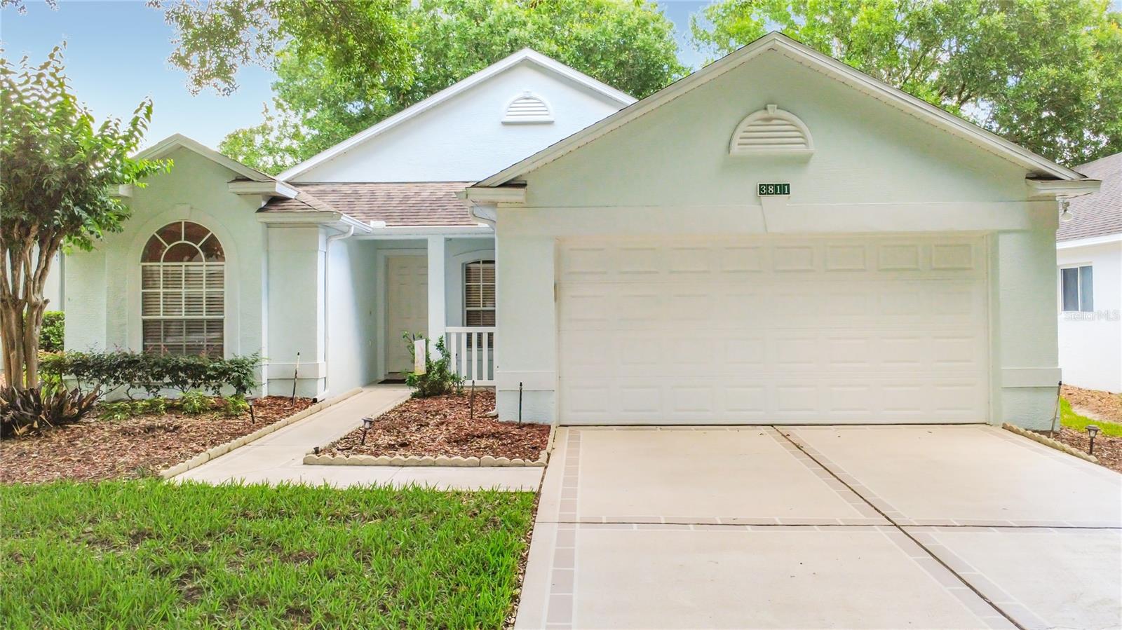 3811 WESTERHAM, CLERMONT FL 34711 — MLS #MFRS5149915 | 2 Bed 2 Bath Home
