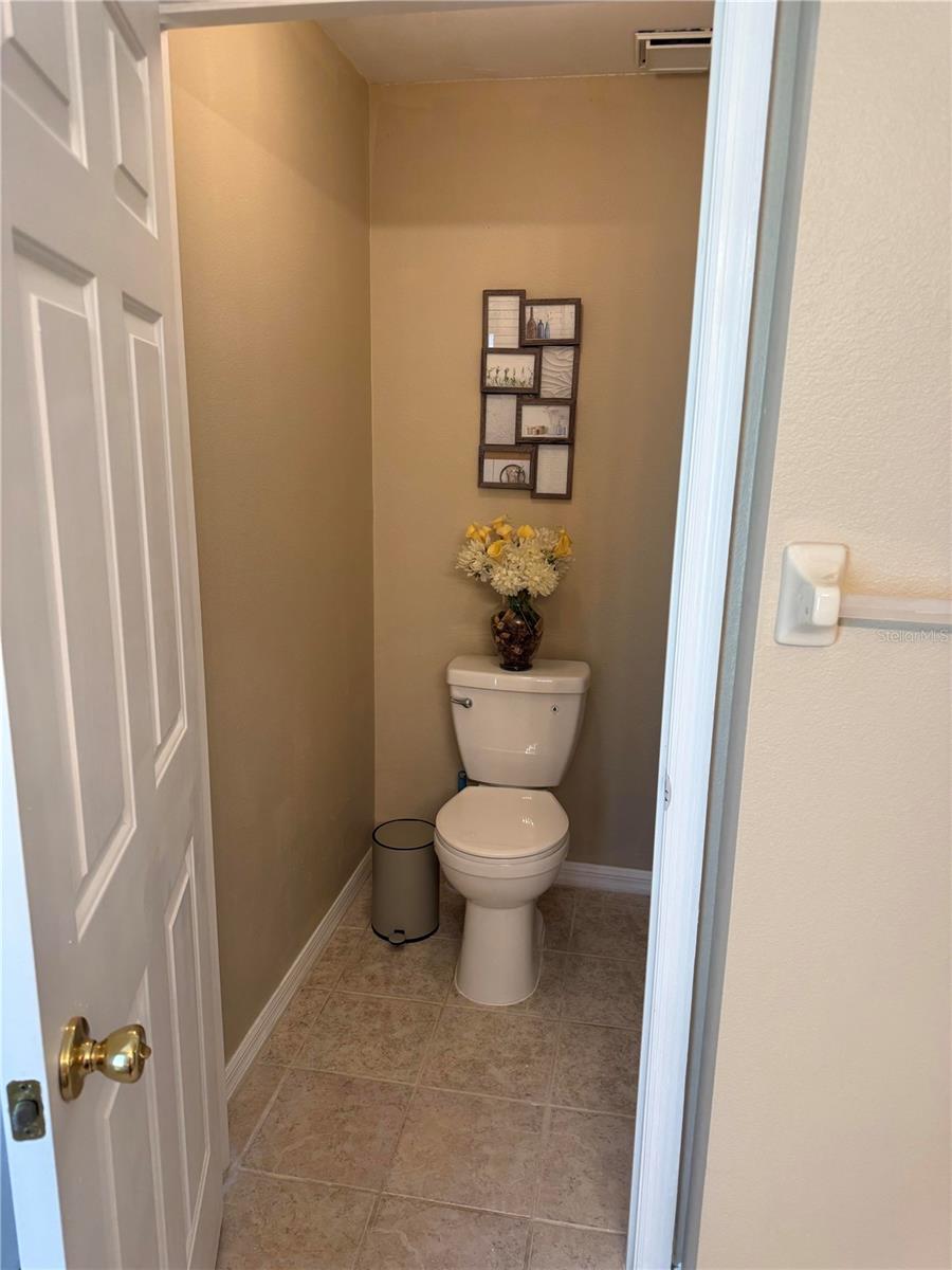 227 DILLON WAY — photo 12