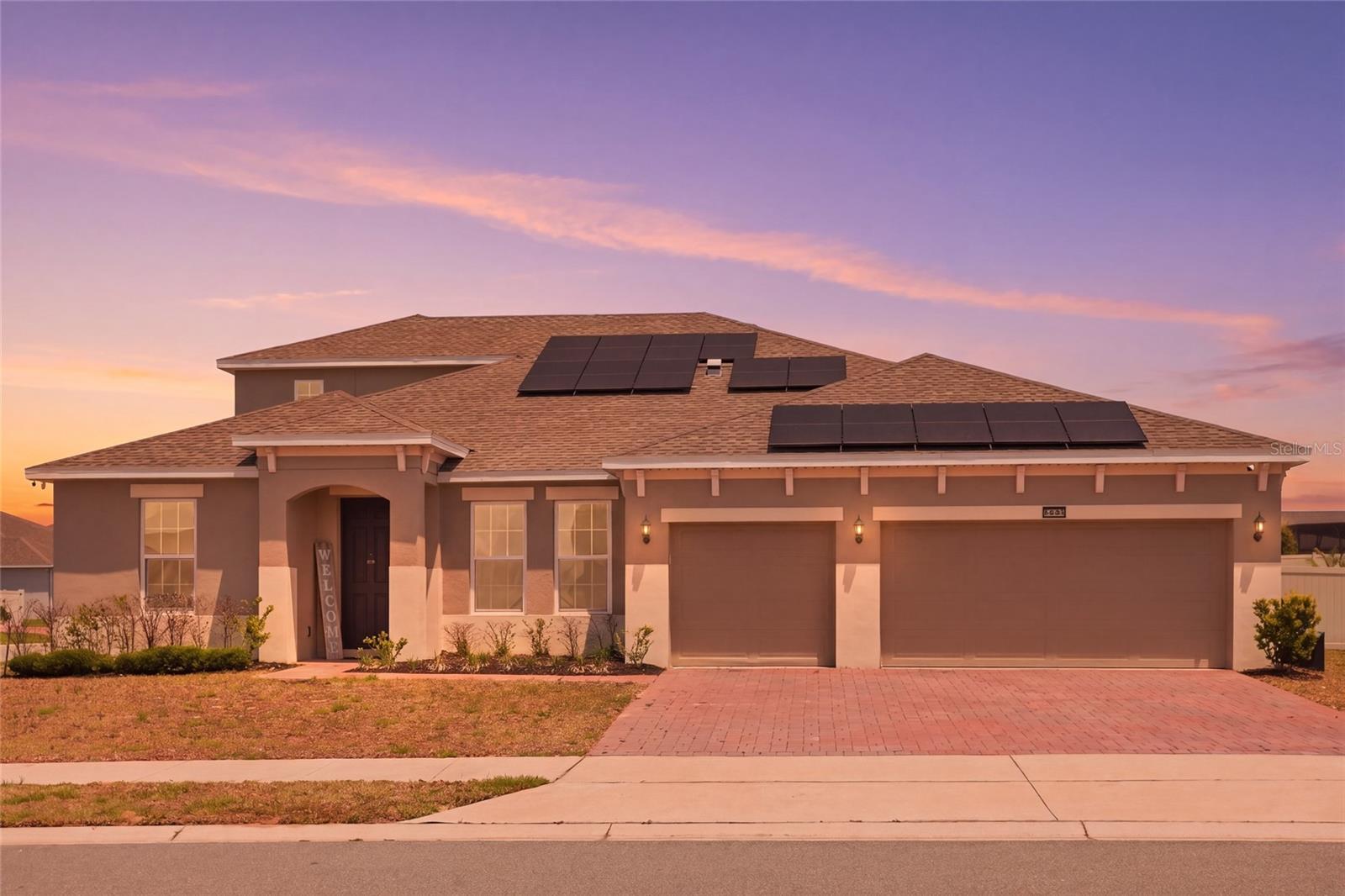 4897 GILDED JEWEL, MOUNT DORA FL 32757 — MLS #MFRS5148789 | 5 Bed 4 Bath Home