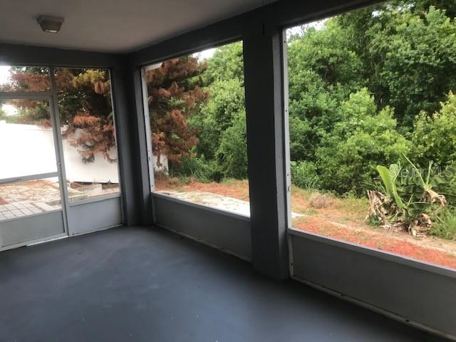 139 OAK VIEW — photo 12