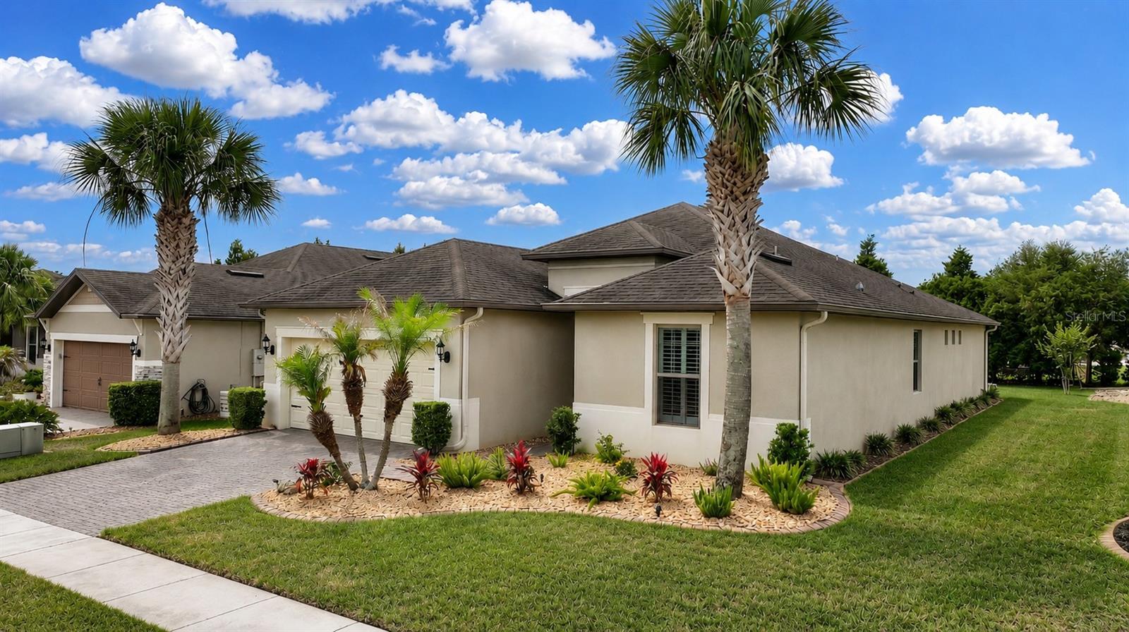 125 VALENCIA, DAVENPORT FL 33837 — MLS #MFRS5149786 | 3 Bed 2 Bath Home
