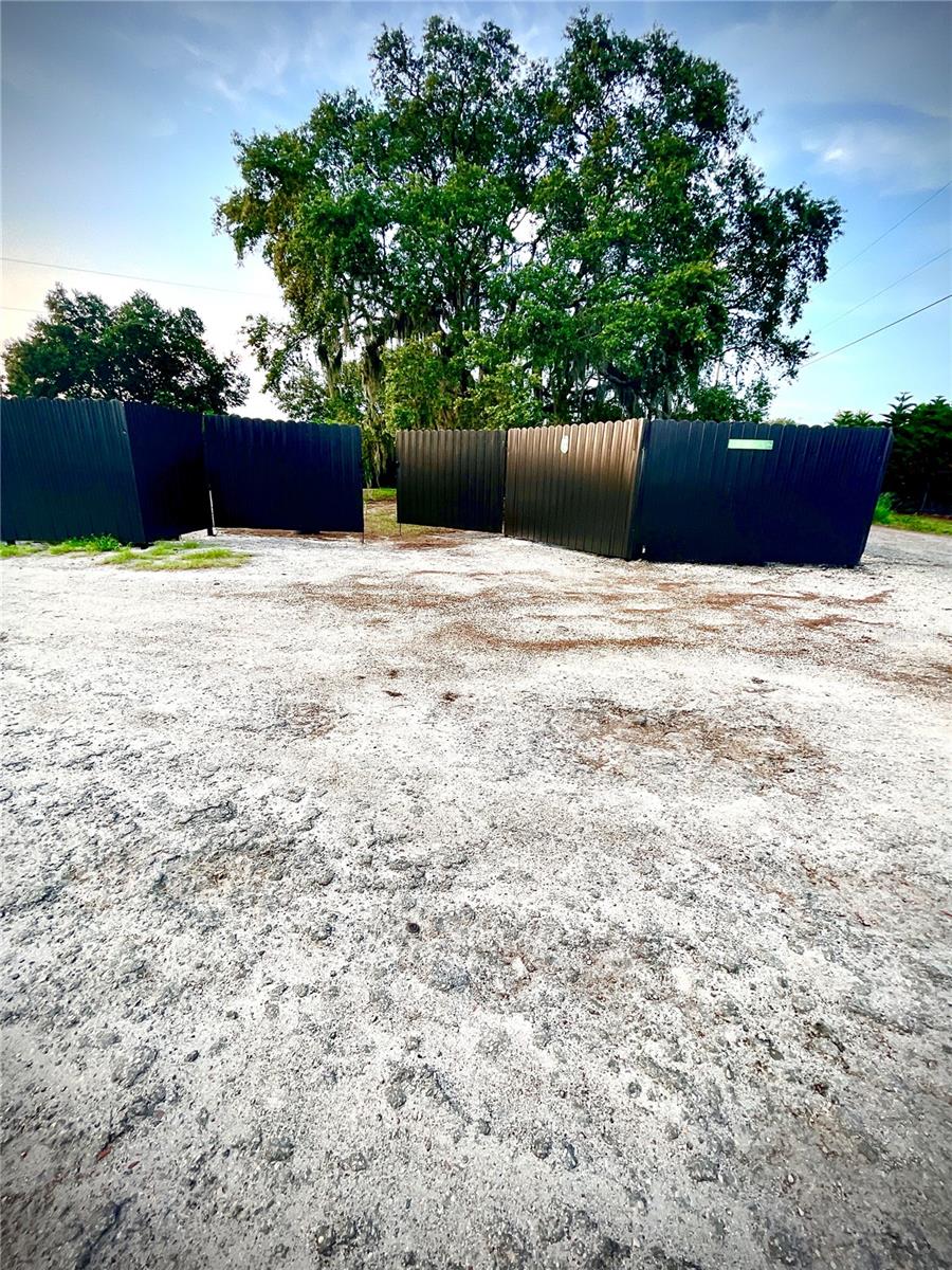 6009 MCKINLEY AVE — photo 2