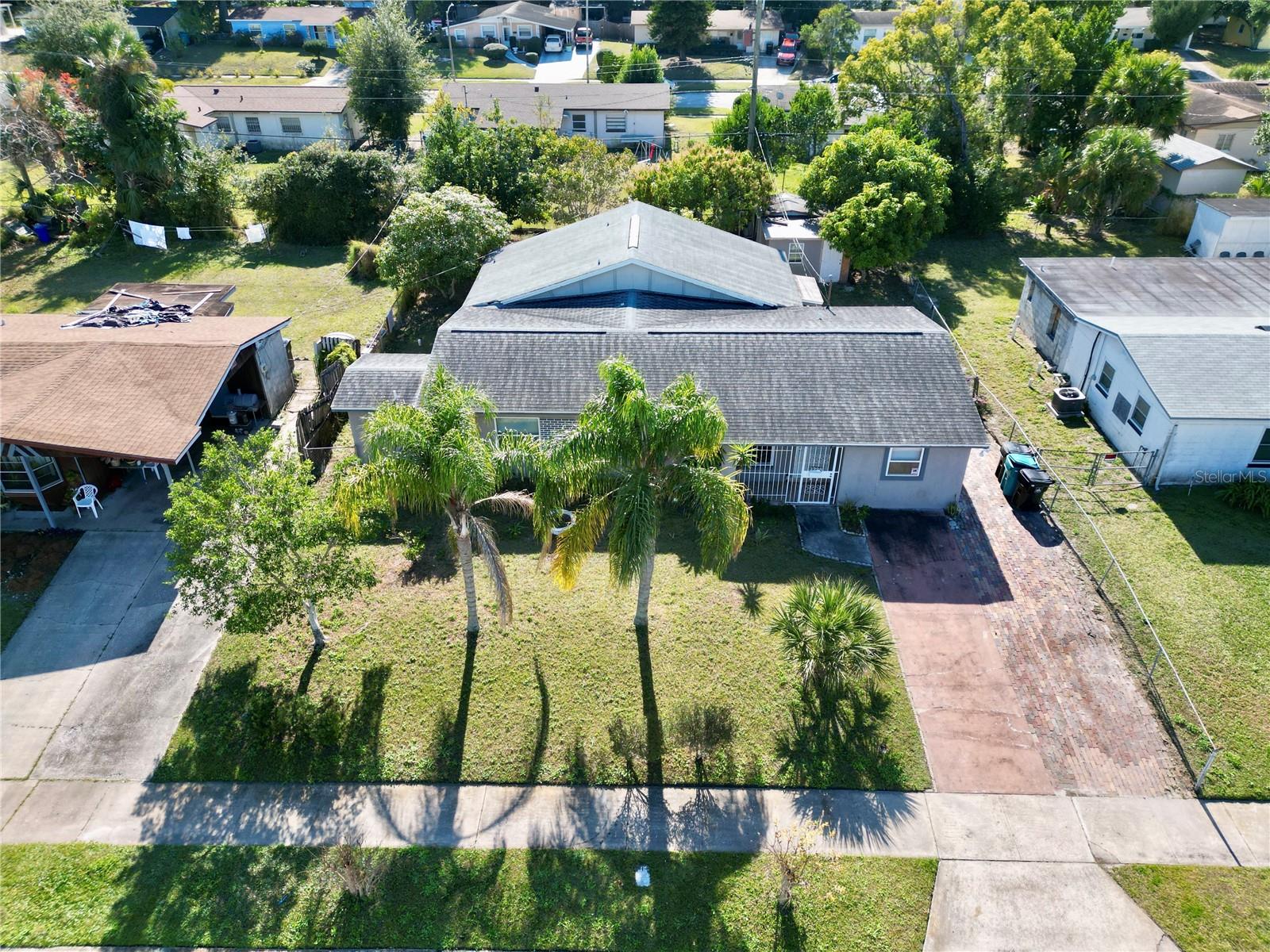 3328 COLEMAN, ORLANDO FL 32805 — MLS #MFRO6363783 | 5 Bed 4 Bath Home