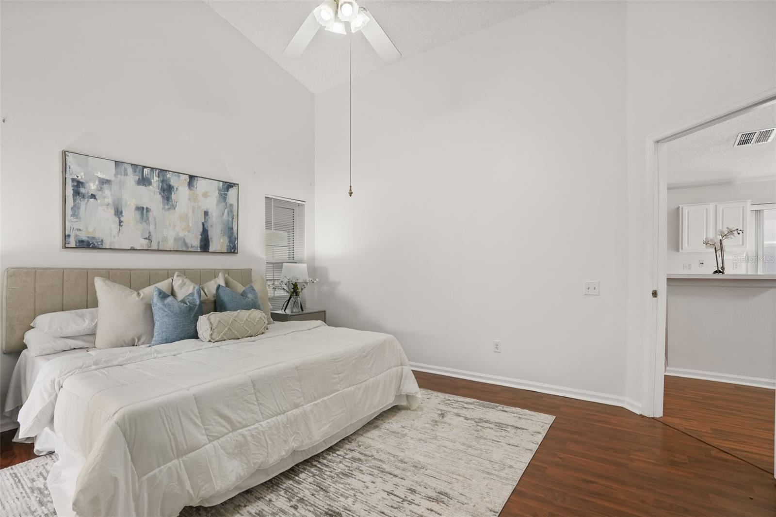 813 GARDEN GLEN — photo 12