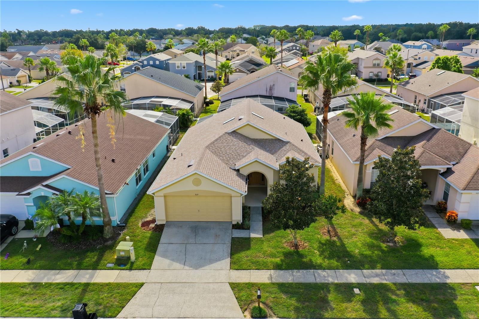 917 BLOOMINGDALE, DAVENPORT FL 33897 — MLS #MFRO6356039 | 3 Bed 2 Bath Home