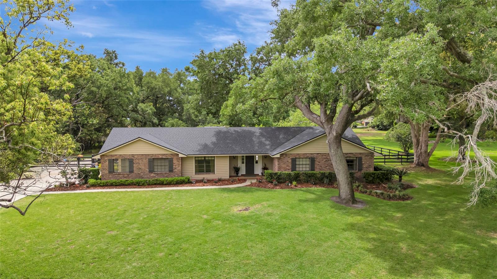 14140 COUNTRY ESTATE — photo 2