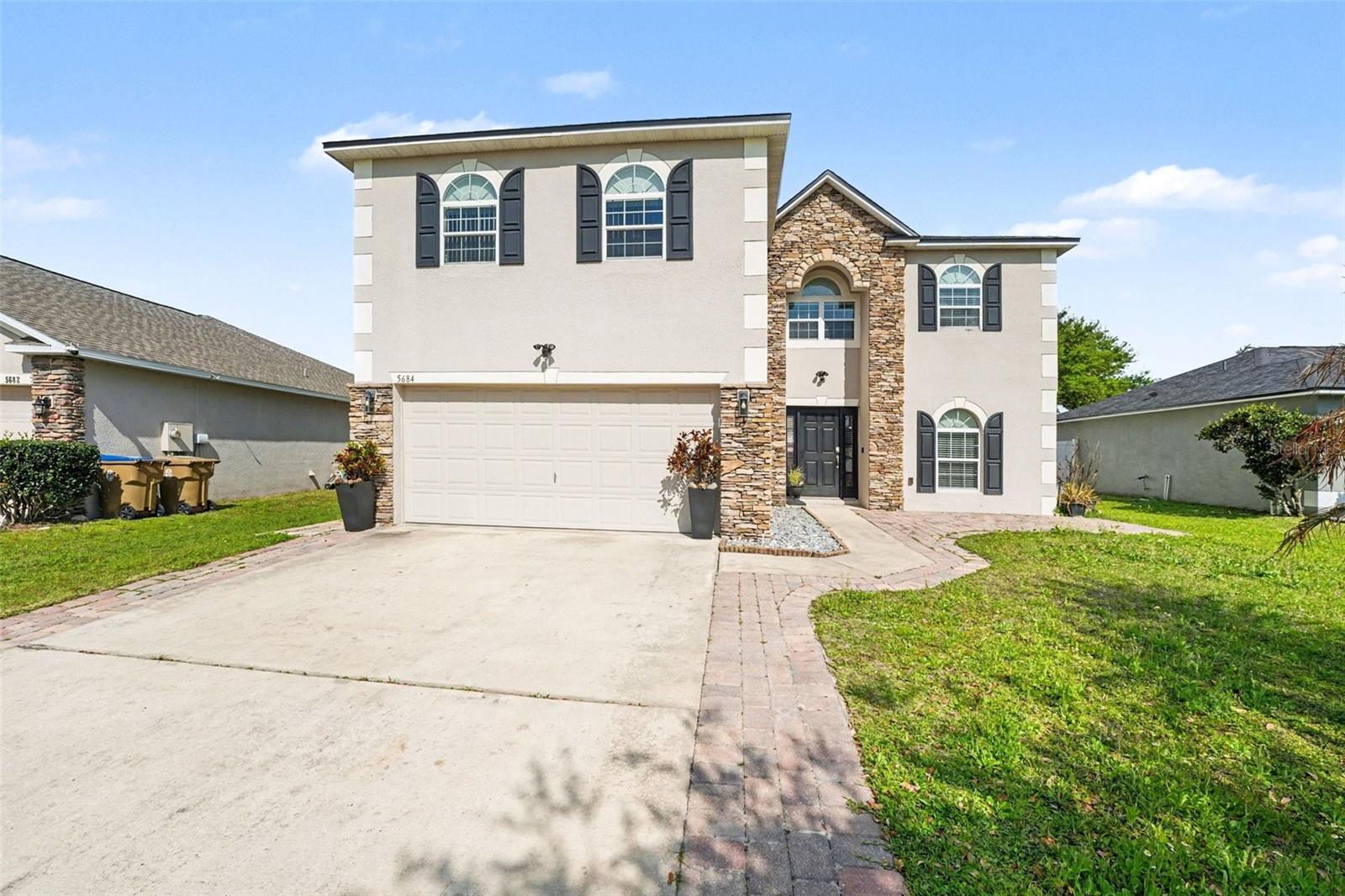 5684 SYCAMORE CANYON, KISSIMMEE FL 34758 — MLS #MFRO6395263 | 4 Bed 3 Bath Home