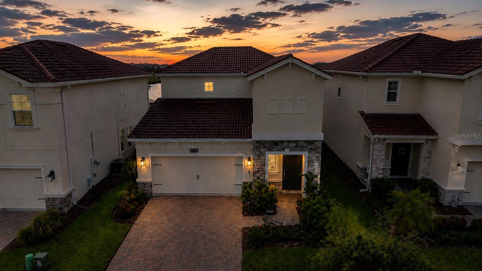 8736 PACIFIC DUNES DR, DAVENPORT FL 33896 — MLS #MFRS5150648 | 3 Bed 3 Bath Home