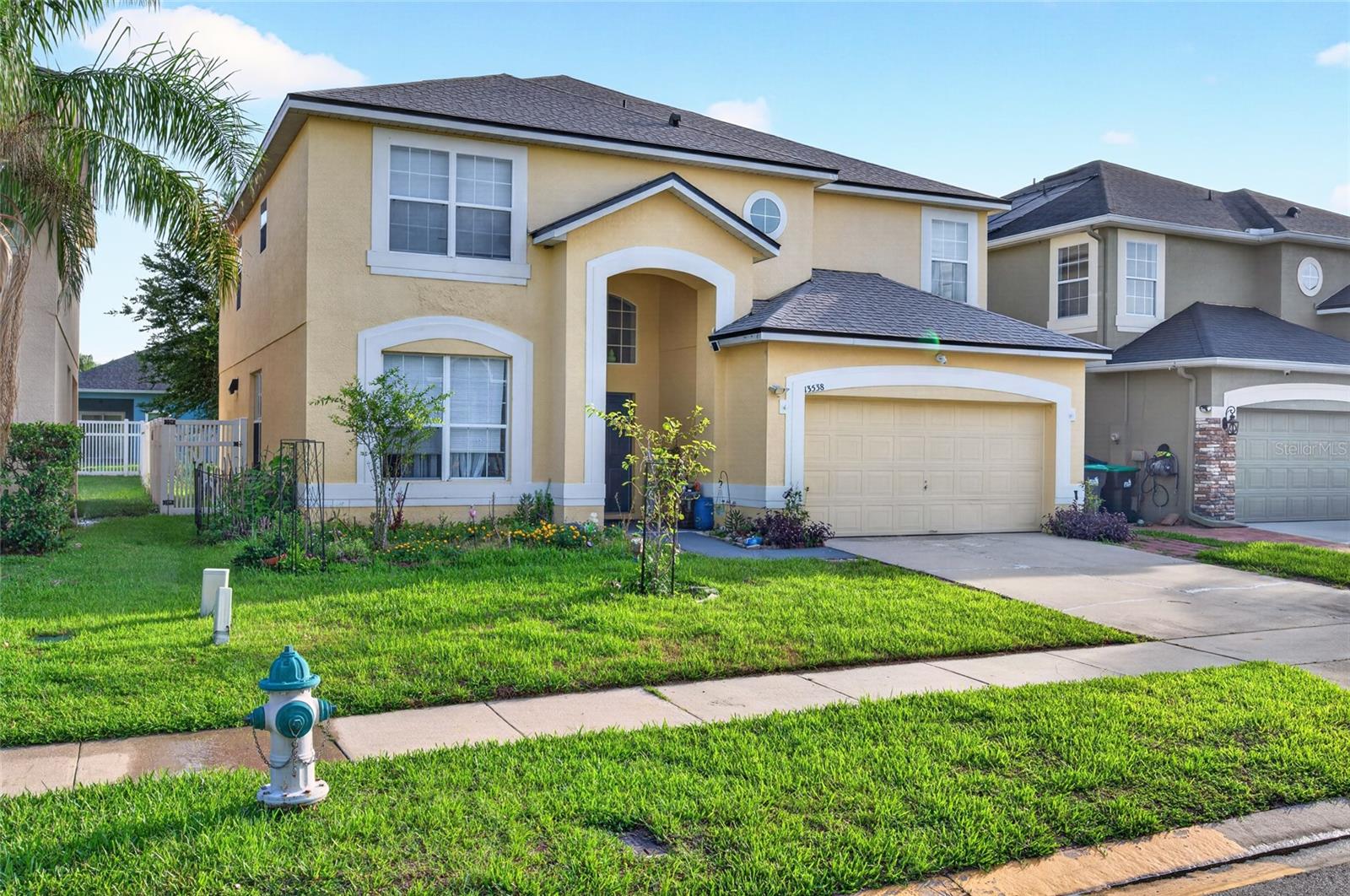 13538 HIDDEN FOREST, ORLANDO FL 32828 — MLS #MFRO6413147 | 5 Bed 5 Bath Home