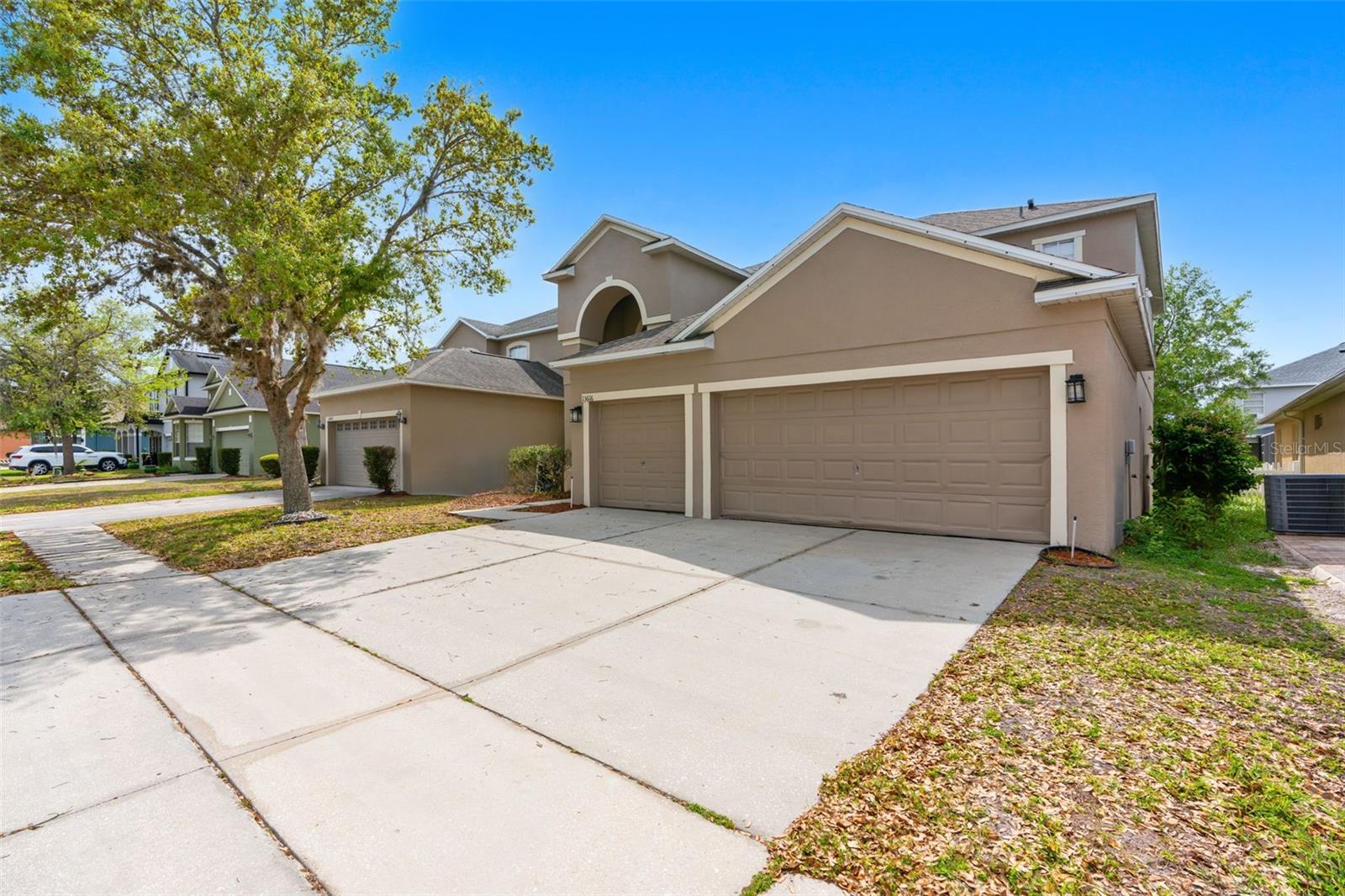 13616 HIDDEN FOREST, ORLANDO FL 32828 — MLS #MFRO6394106 | 4 Bed 3 Bath Home