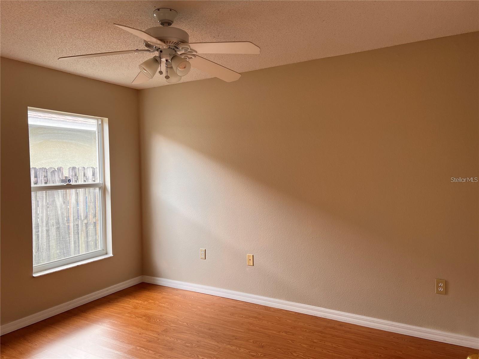 13520 HAWKEYE — photo 12