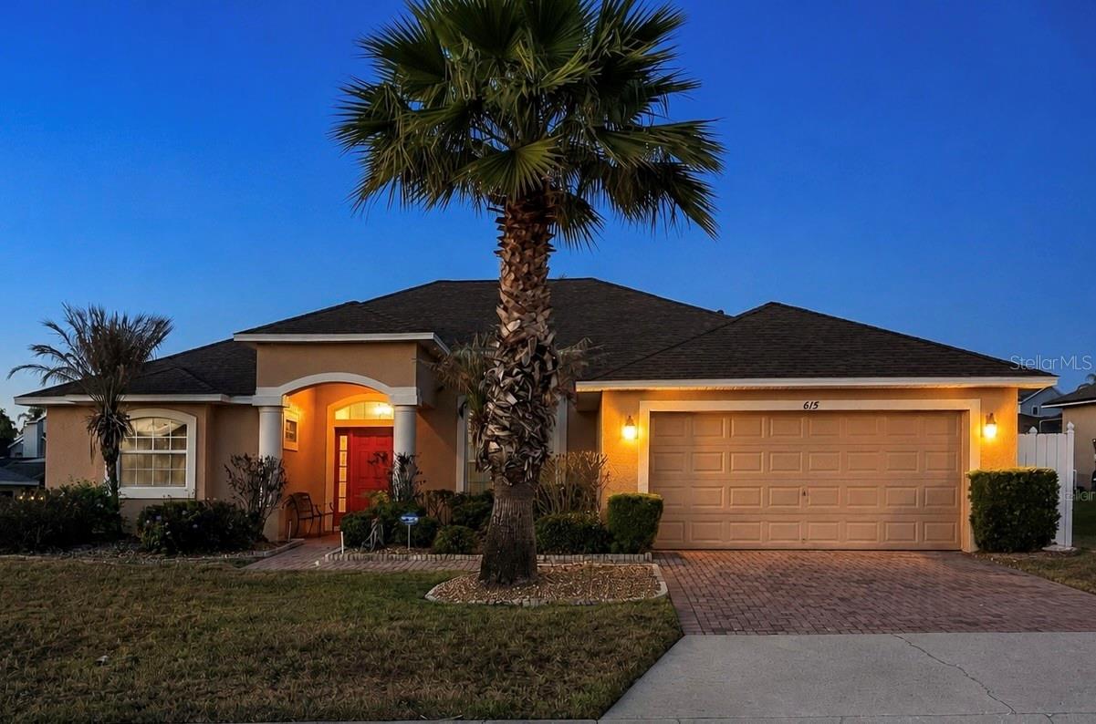 615 DOLCETTO, DAVENPORT FL 33897 — MLS #MFRO6403614 | 4 Bed 3 Bath Home