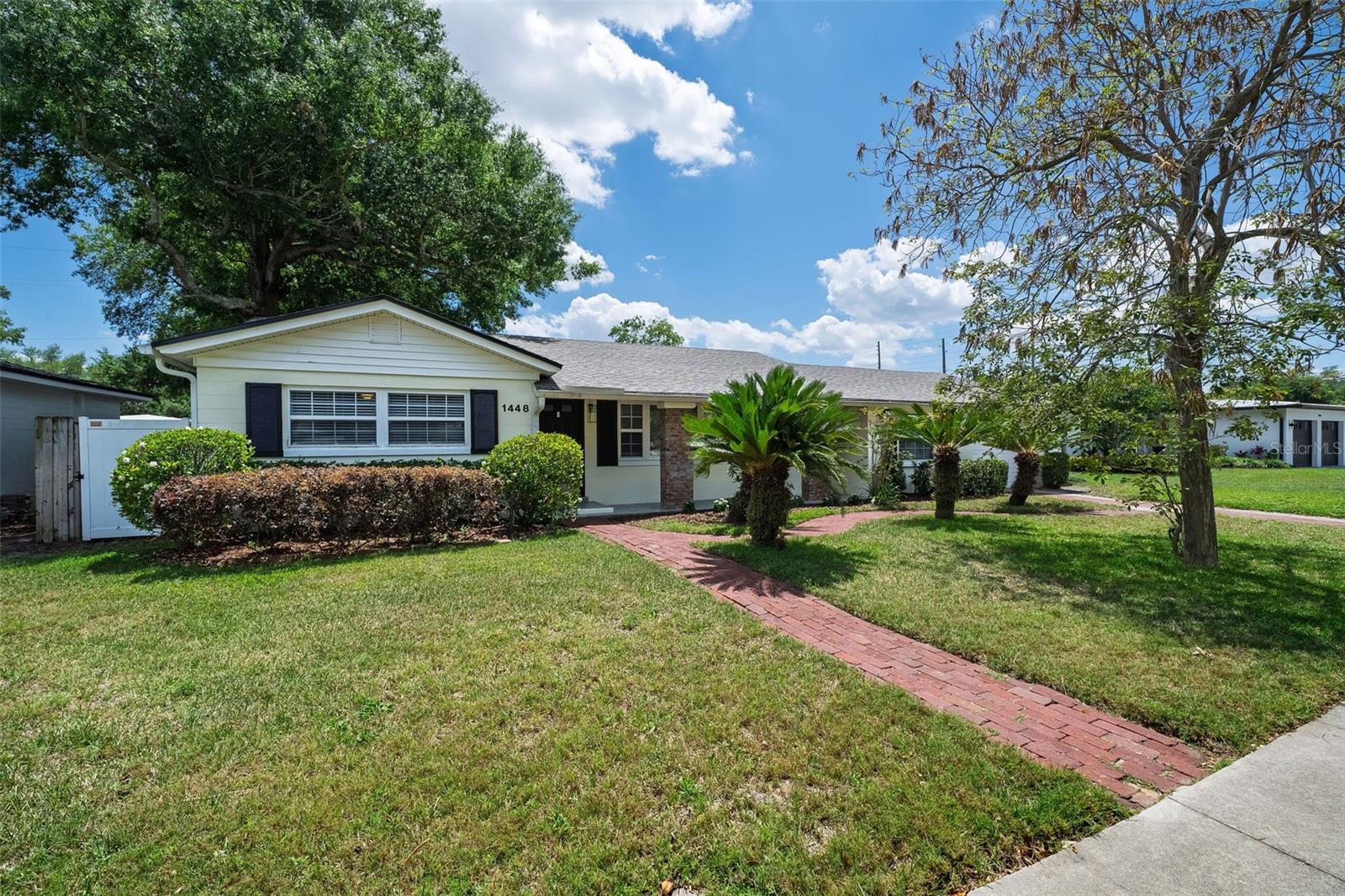 1448 CUMBIE, ORLANDO FL 32804 — MLS #MFRO6402983 | 3 Bed 2 Bath Home