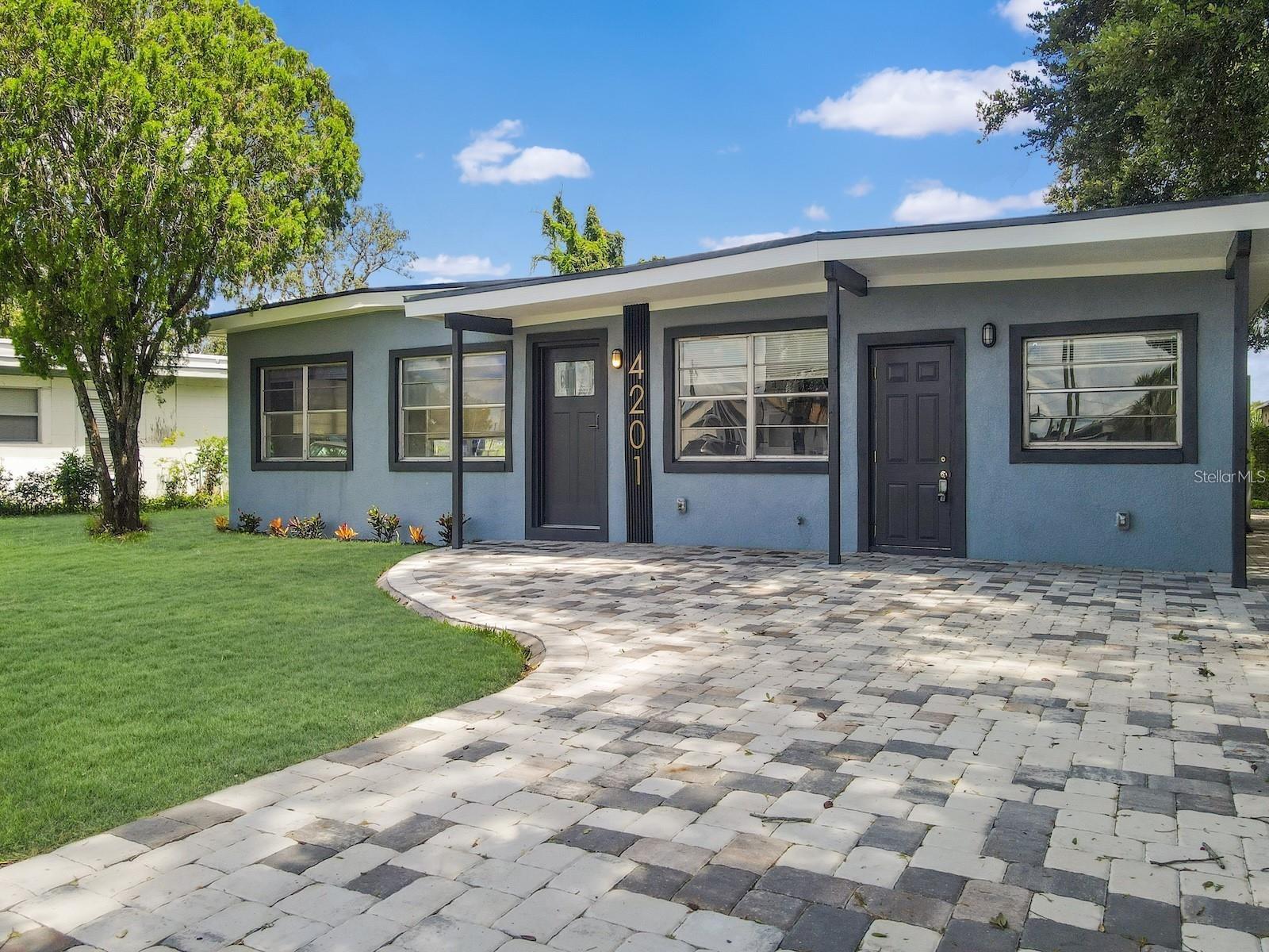 4201 PARK LAKE, ORLANDO FL 32803 — MLS #MFRO6402149 | 3 Bed 2 Bath Home