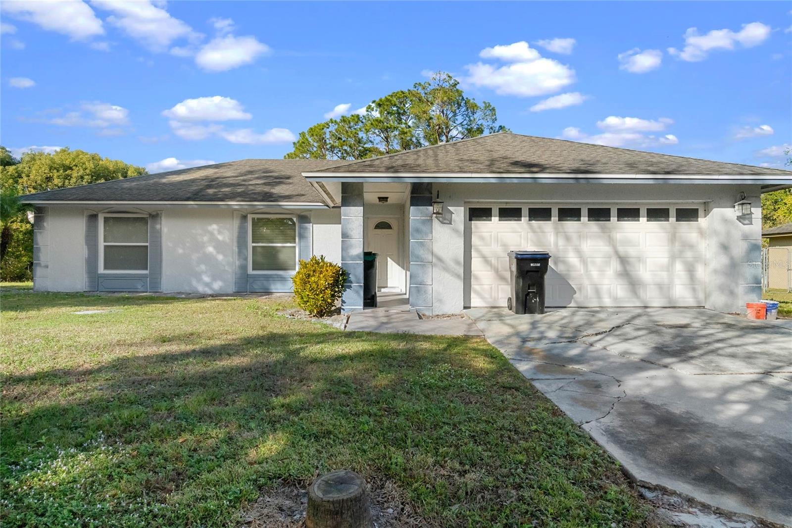 9405 HOLBROOK, ORLANDO FL 32817 — MLS #MFRO6270005 | 3 Bed 3 Bath Home