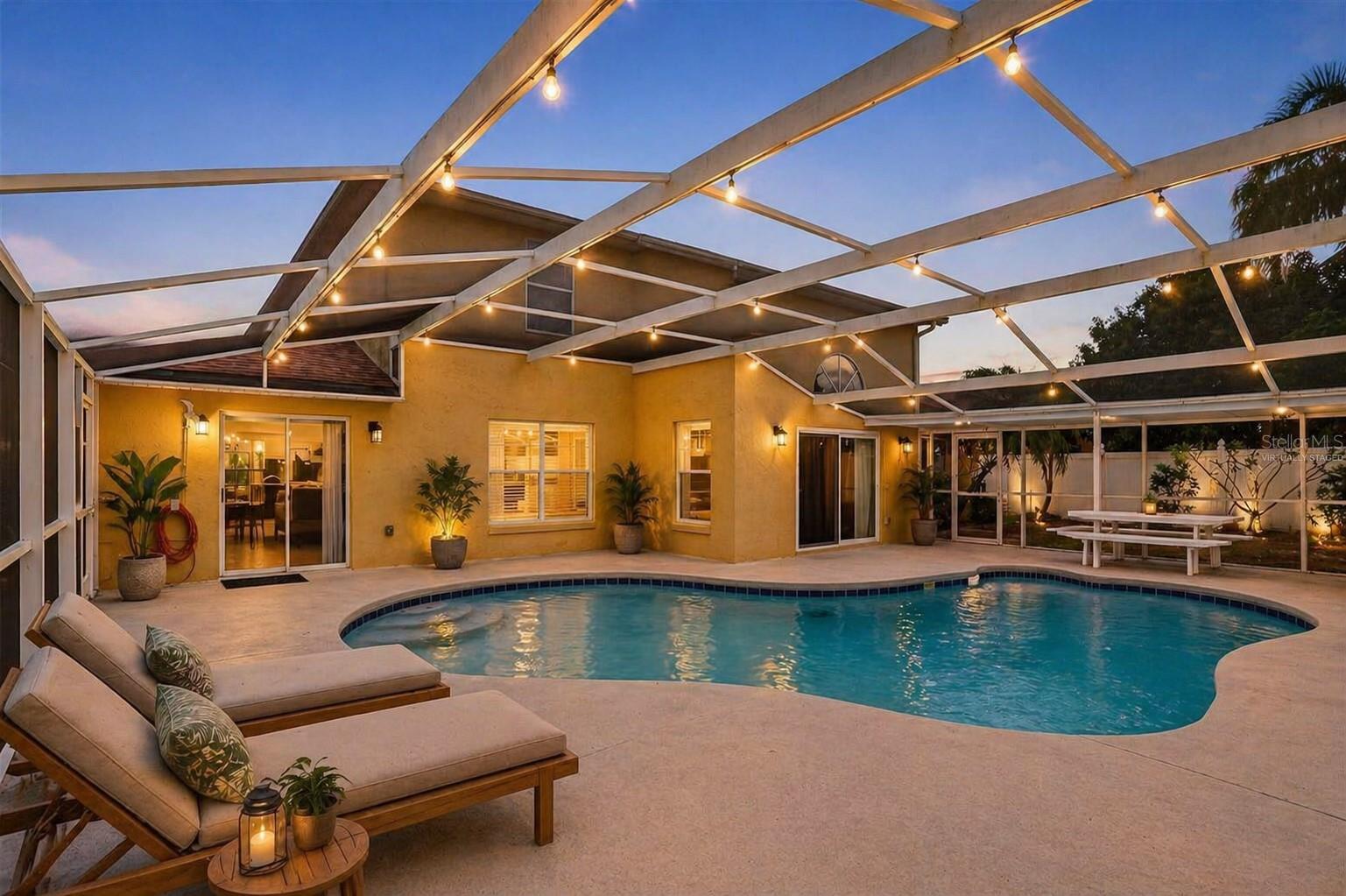 14912 WHITE MAGNOLIA — photo 2