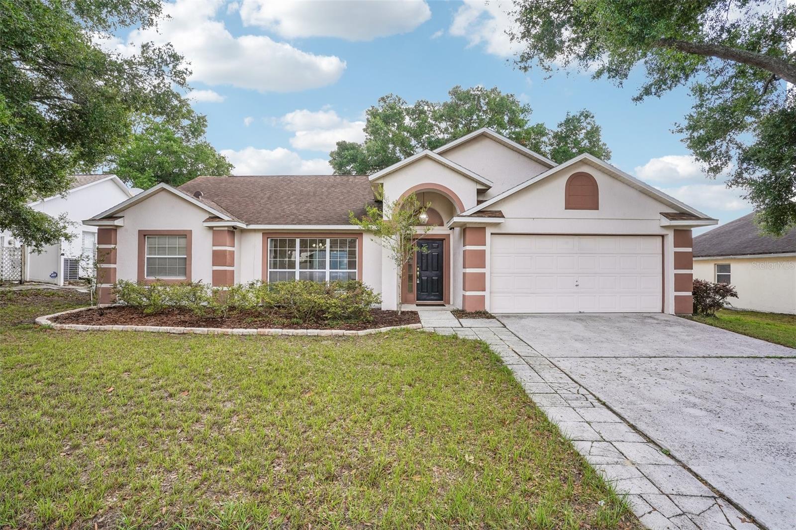 2596 ALCLOBE, OCOEE FL 34761 — MLS #MFRO6405340 | 4 Bed 2 Bath Home