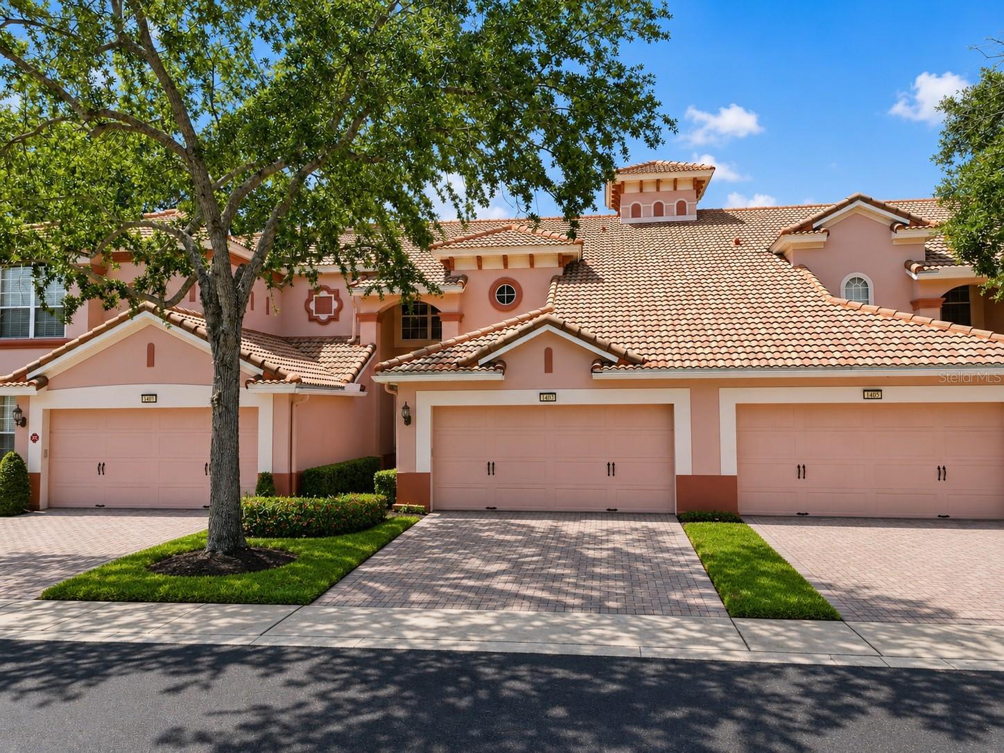 1403 MILLEDGE 10262, DAVENPORT FL 33896 — MLS #MFRS5151037 | 3 Bed 3 Bath Home
