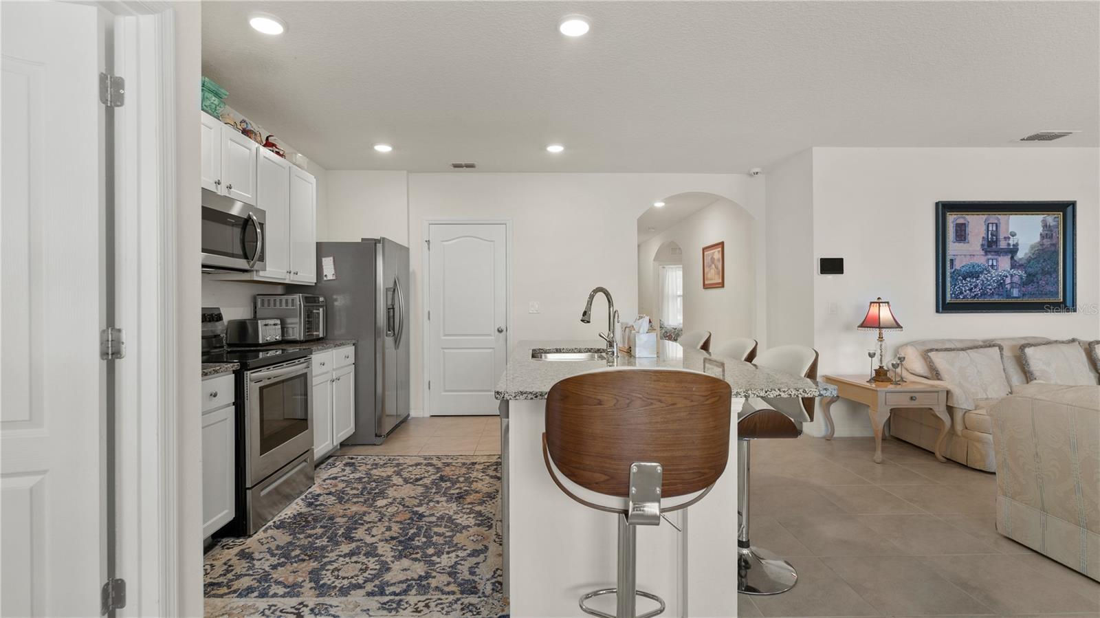 2429 WHITE POPPY — photo 12