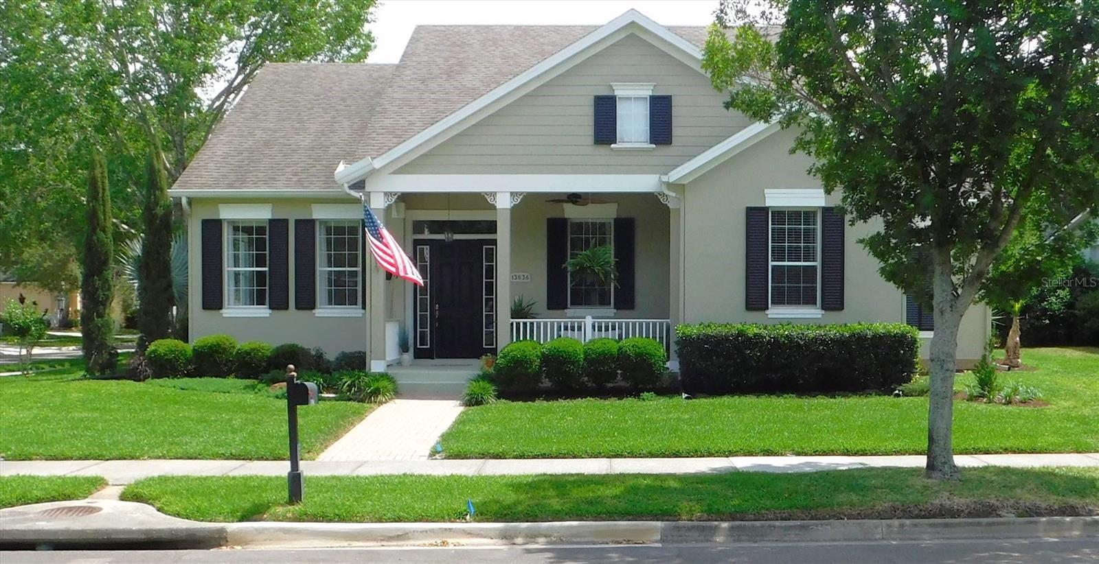 13836 BLUEBIRD POND, WINDERMERE FL 34786 — MLS #MFRTB8502779 | 3 Bed 2 Bath Home