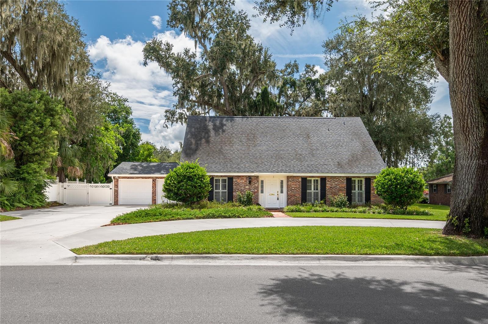 1137 E MARIPOSA AVE, BARTOW FL 33830 — $449,900 | 3 Bed / 4 Bath | BARTOW FL Home for Sale