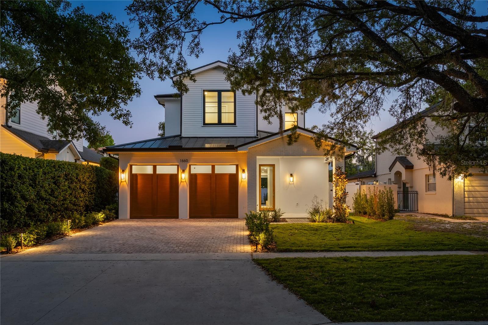 1660 WALNUT, WINTER PARK FL 32789 — MLS #MFRO6395277 | 4 Bed 4 Bath Home