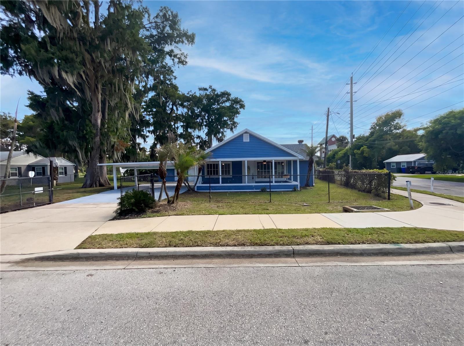 302 DRURY, KISSIMMEE FL 34744 — MLS #MFRO6411839 | 3 Bed 2 Bath Home