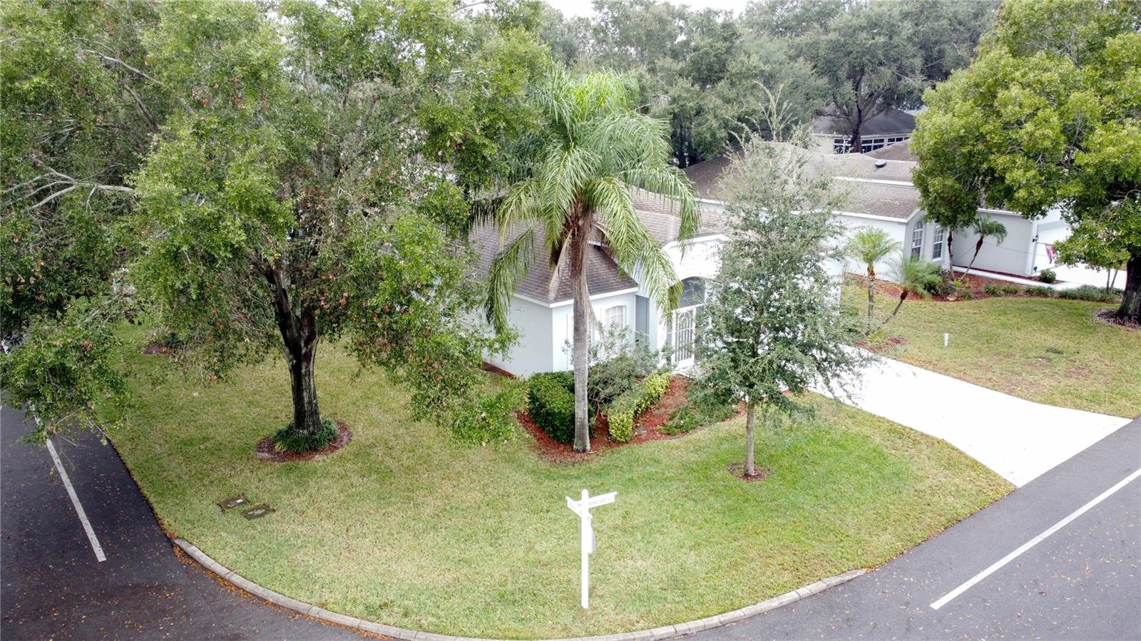 4246 NEWLAND, CLERMONT FL 34711 — MLS #MFRG5103919 | 3 Bed 2 Bath Home
