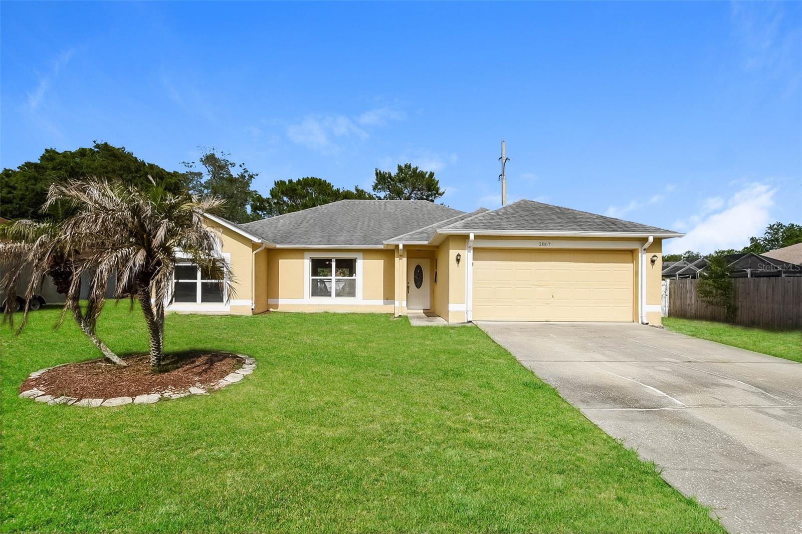 2807 ARBOUR TRAIL, DELTONA FL 32725 — MLS #MFRO6412834 | 3 Bed 2 Bath Home