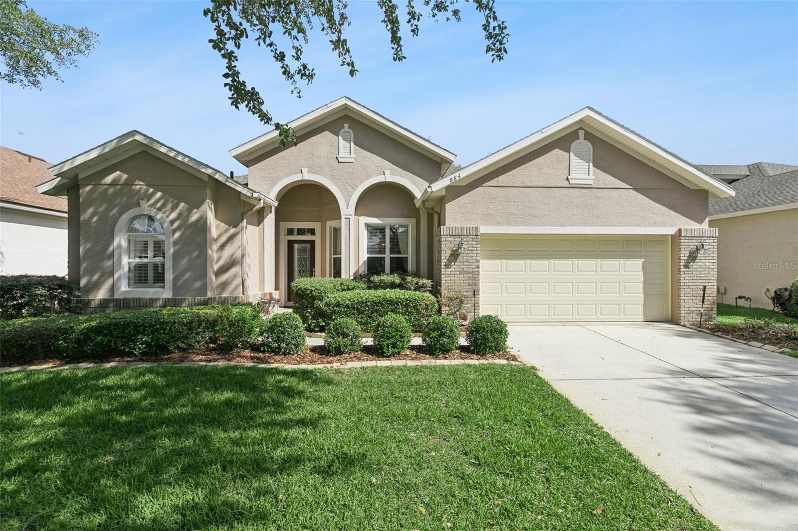 884 KERSFIELD, LAKE MARY FL 32746 — MLS #MFRO6405293 | 4 Bed 2 Bath Home