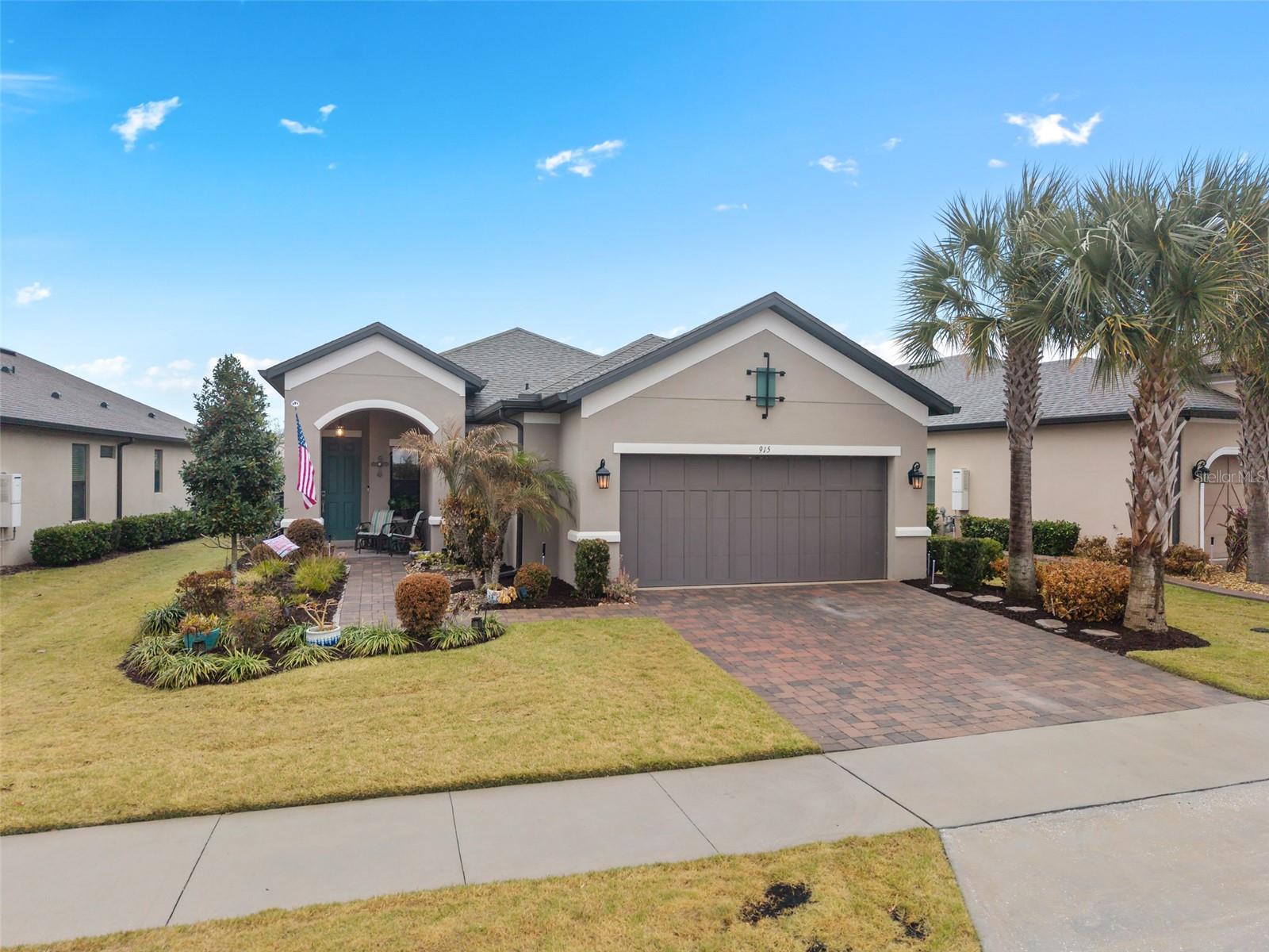 915 BRAEWOOD, CLERMONT FL 34715 — MLS #MFRO6378759 | 2 Bed 2 Bath Home